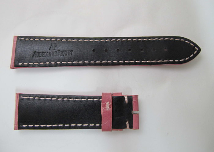 全新 訂製高級鱷魚皮錶帶 粉紅色 規格20/18 全新 售出不退換 2