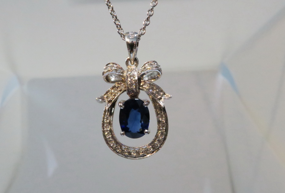 天然 藍寶石/鑽石項鍊 蝴蝶結造型 18K白金打造 高貴典雅 2