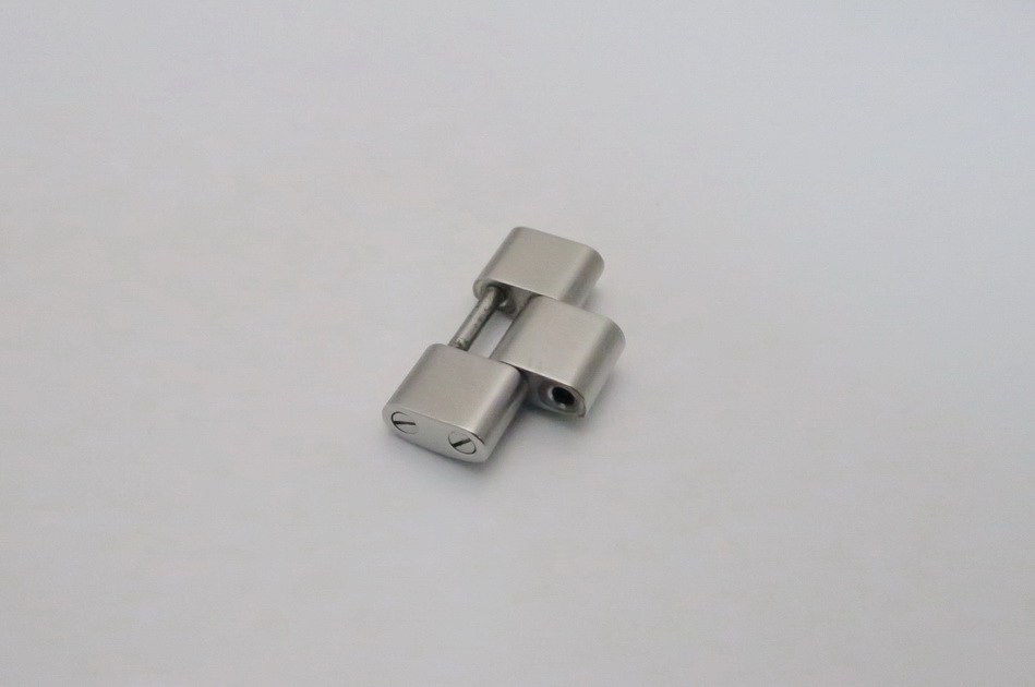 百年靈 BREITLING 原廠錶目 鋼魚 A17390適用 共1目 請確認合用 售出不退換 3