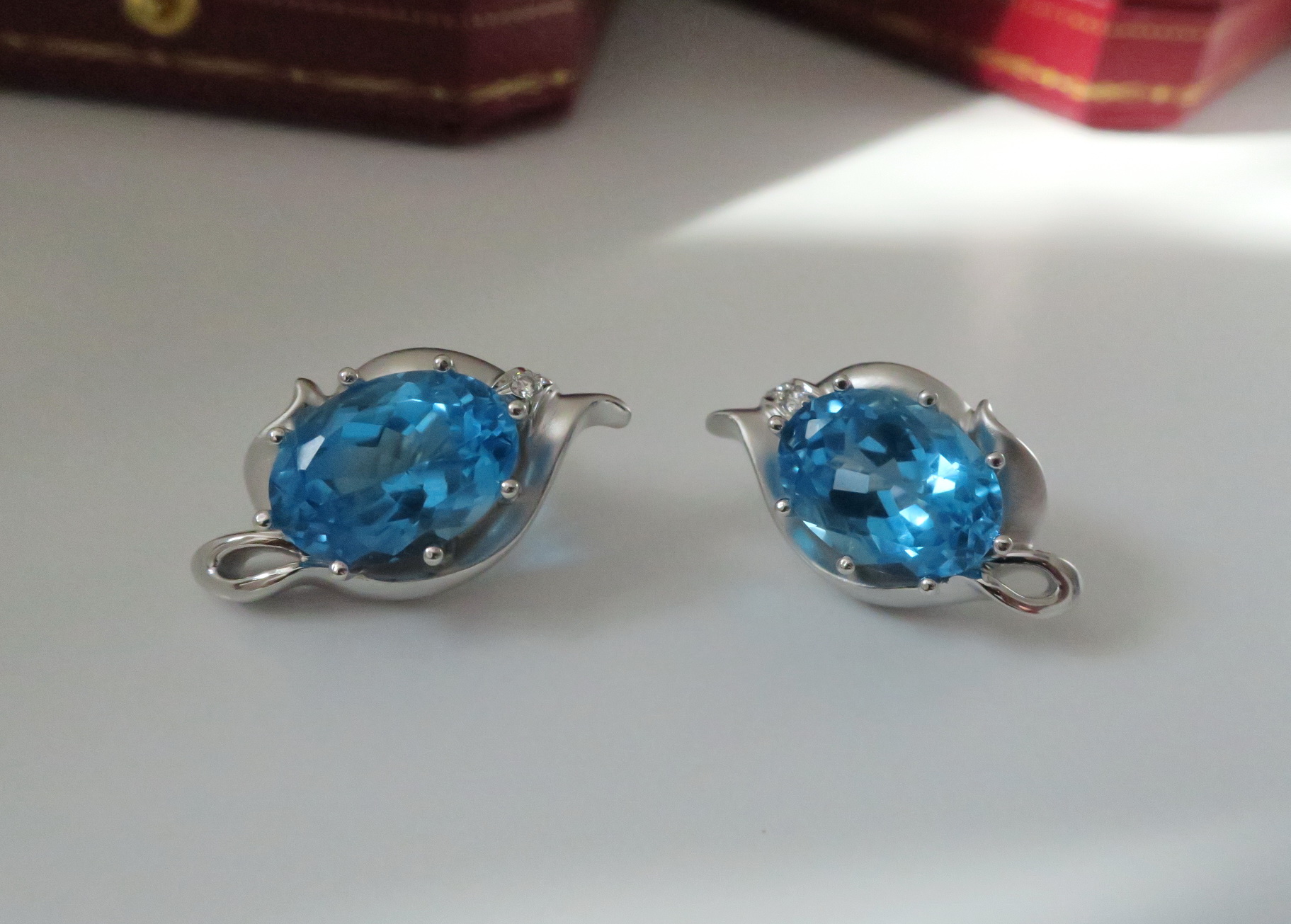 天然 海藍寶石 耳環/耳飾 18K白金 極度搶眼 高貴不貴 3