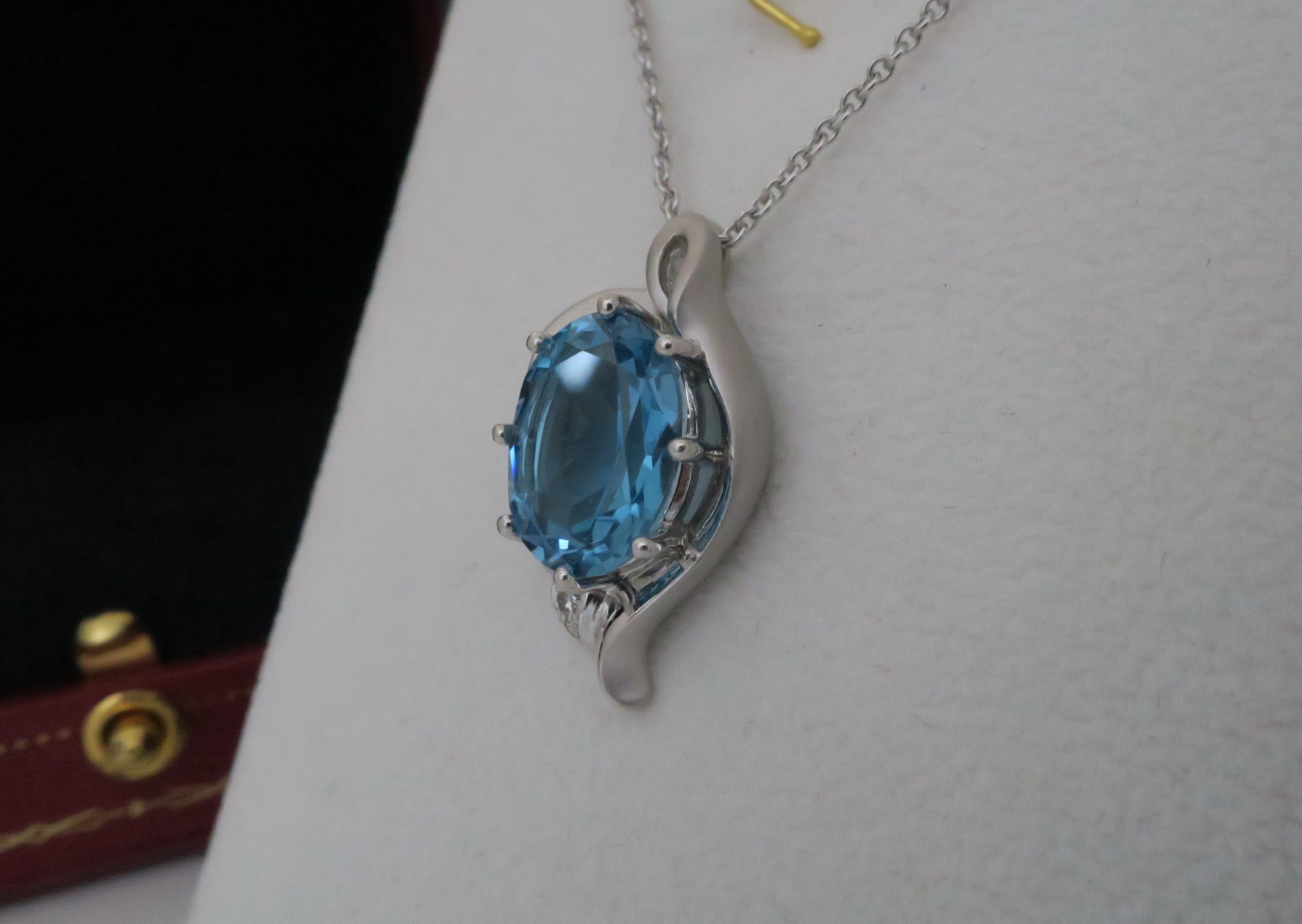 天然 海藍寶石 鑲鑽項鍊/墬子 18K白金 極度搶眼 高貴不貴 3