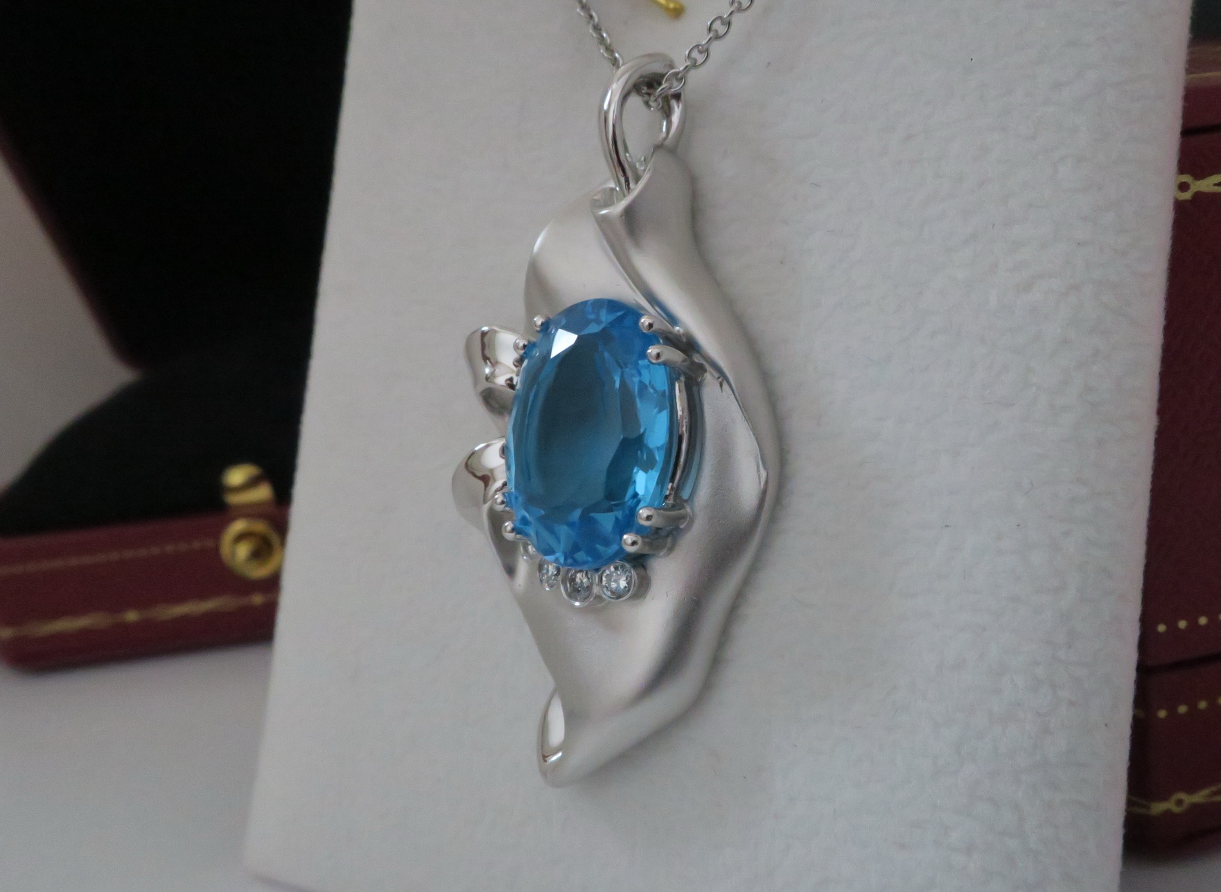 天然 海藍寶石 鑲鑽項鍊/墬子 18K白金 深海貝殼 極度搶眼 高貴不貴 3