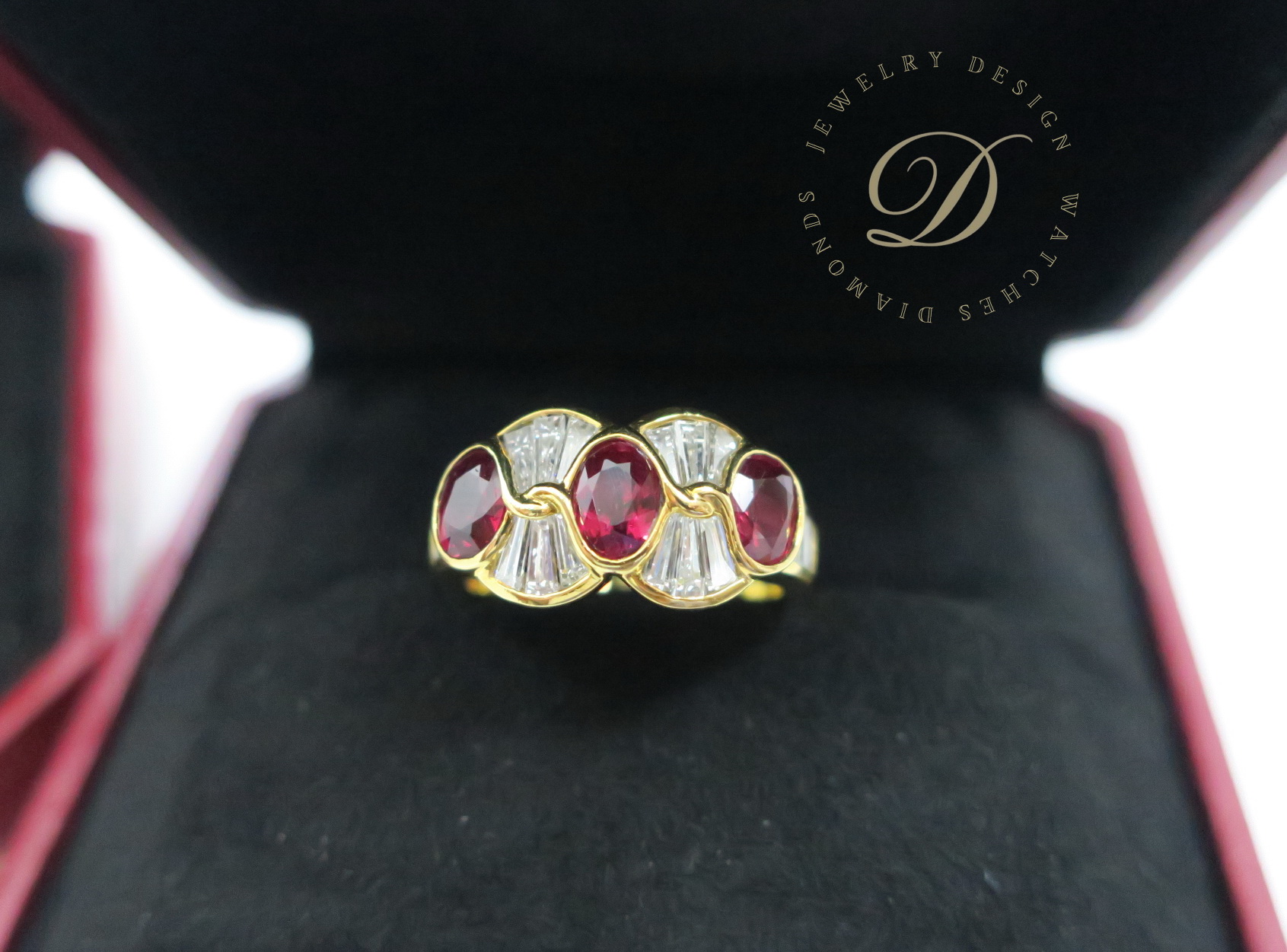 天然 紅寶石 鑲崁梯鑽戒台/戒指 18K金 落落大方