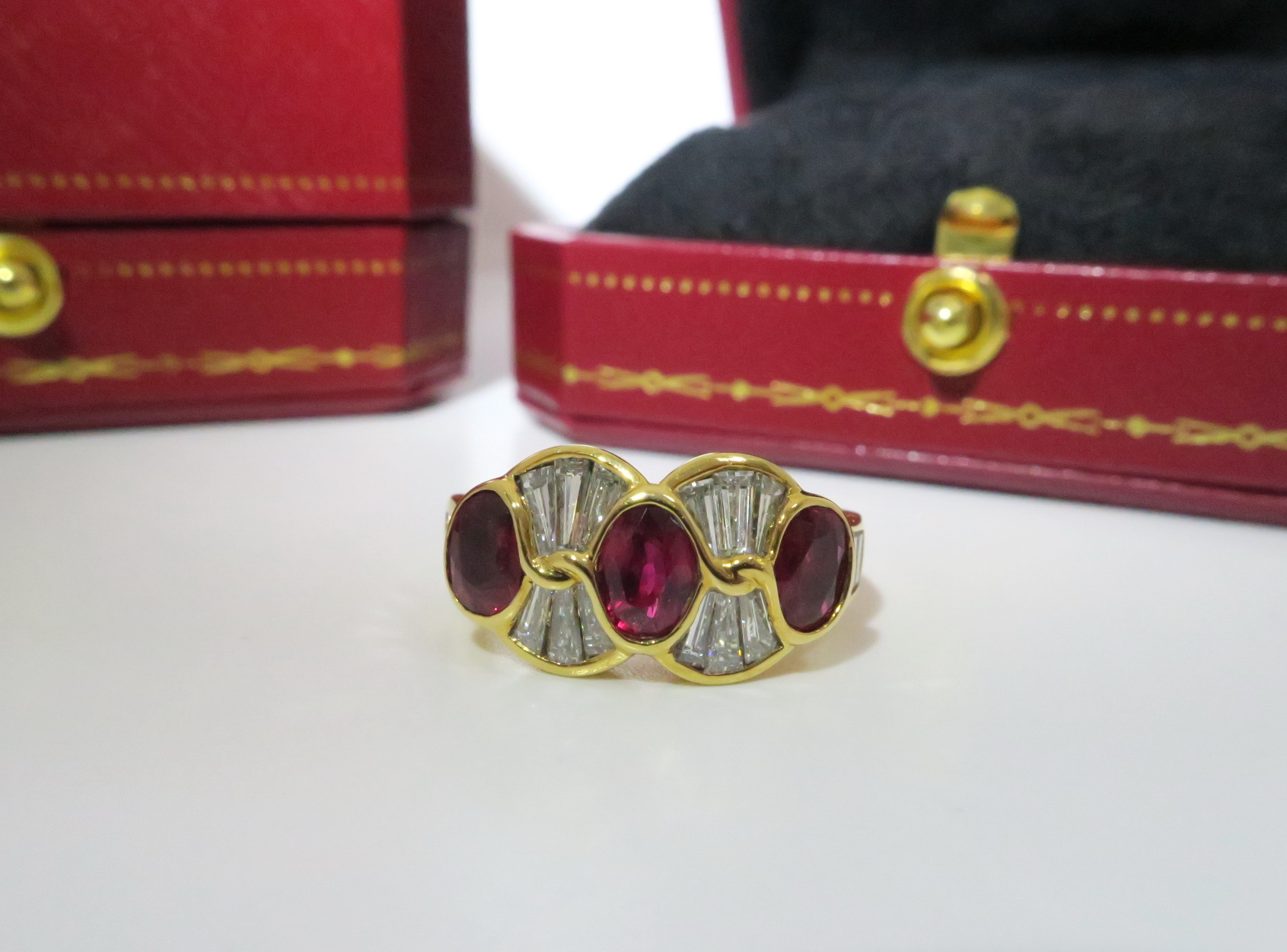 天然 紅寶石 鑲崁梯鑽戒台/戒指 18K金 落落大方 6