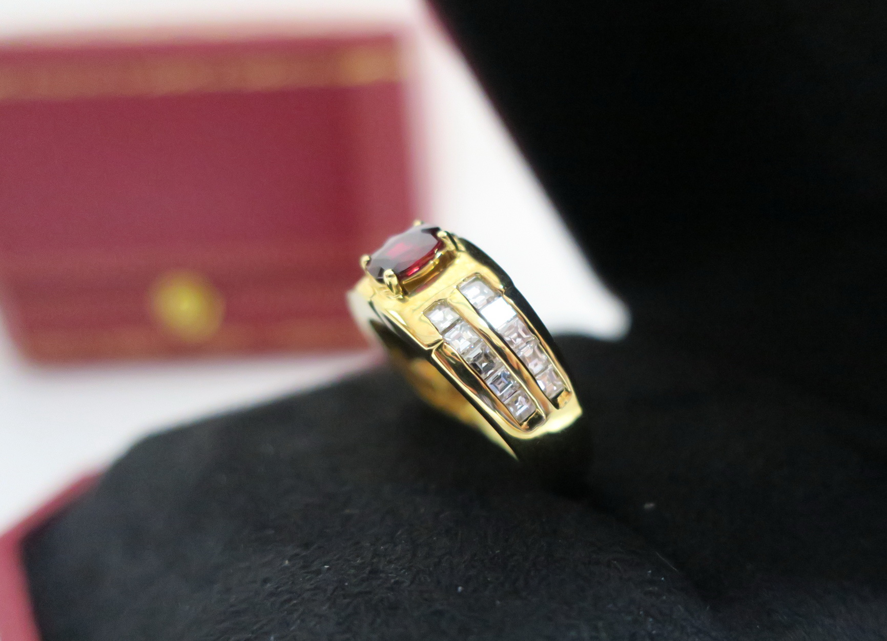 天然 紅寶石 鑲崁 梯鑽戒台/戒指 18K金 2