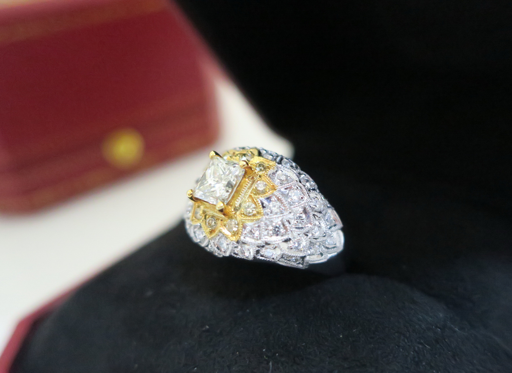 天然 方鑽/四方鑽1.28克拉 鑲崁 配鑽 羽毛造型 戒台/戒指 18K金 2