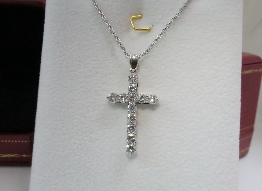 天然 鑽石項鍊/吊墬 十字架 12鑽總重量1.07克拉 高貴典雅 2