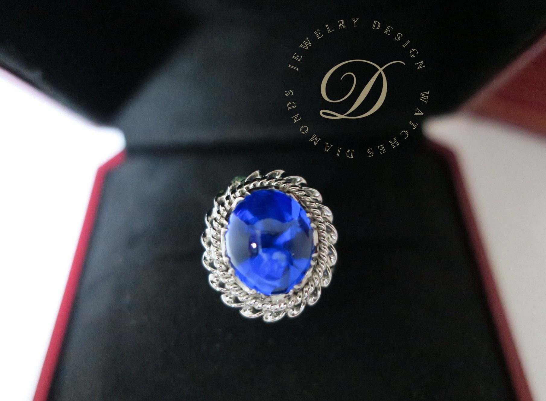 天然 藍色半寶石 戒指 18K白金 麻花造型戒台 低調凸顯個人品味