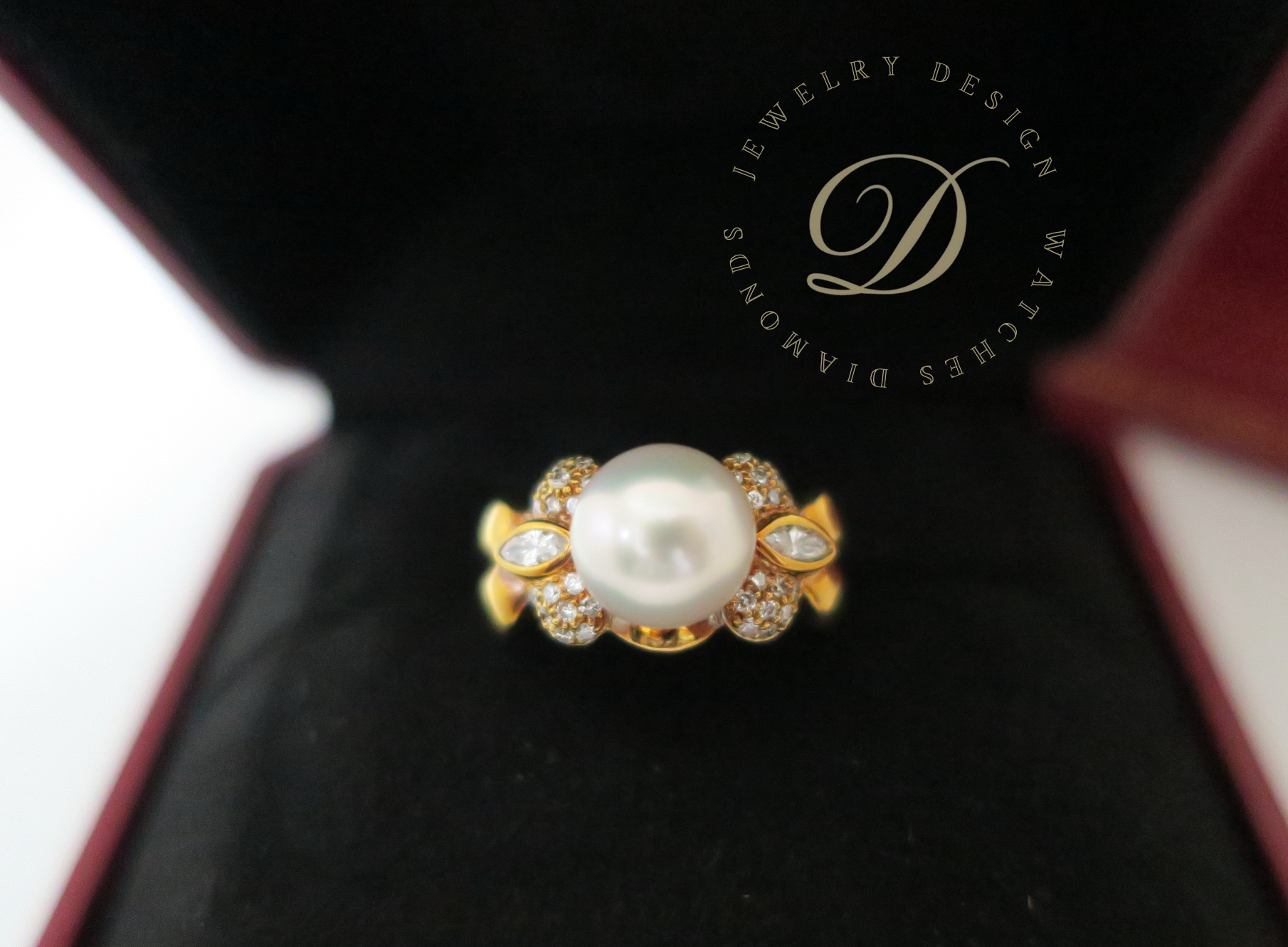 天然 白色珍珠 鑲鑽戒指 18K金戒台 高貴優雅