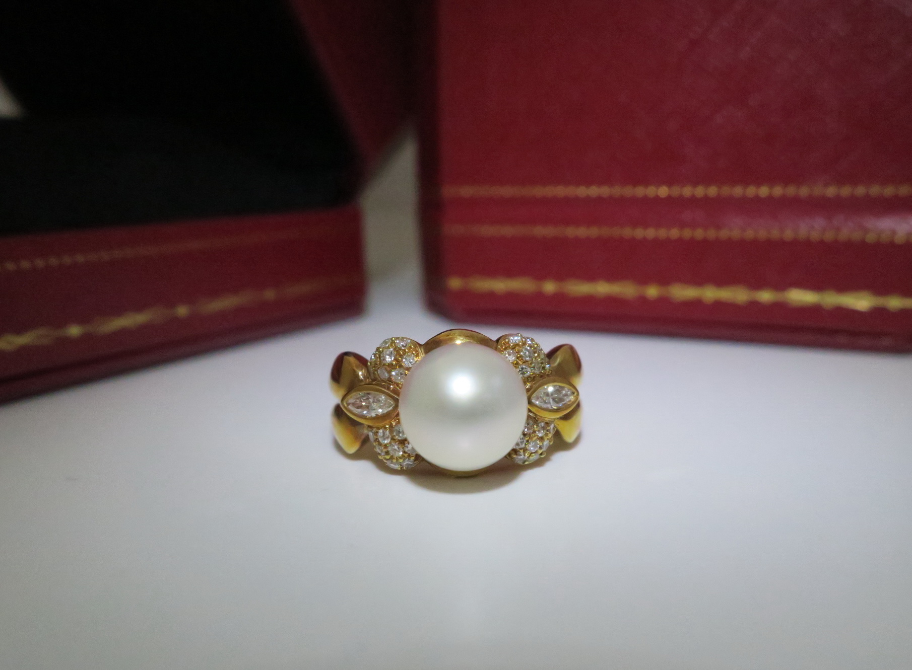 天然 白色珍珠 鑲鑽戒指 18K金戒台 高貴優雅 4
