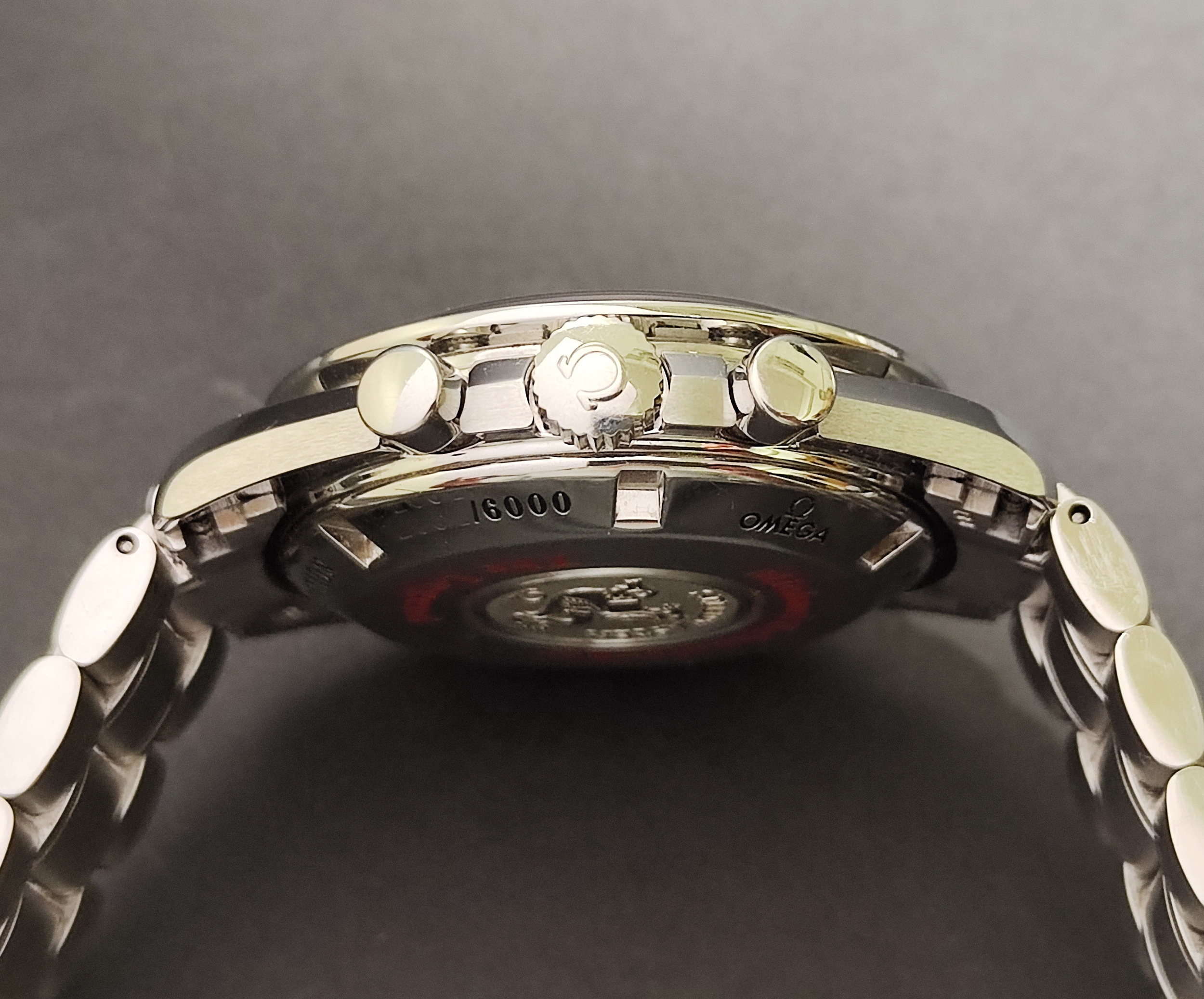 OMEGA 超霸 speedmaster 舒馬克 F1特別款 大錶徑42mm 熊貓面盤 計時功能 全球限量~原廠盒單 4