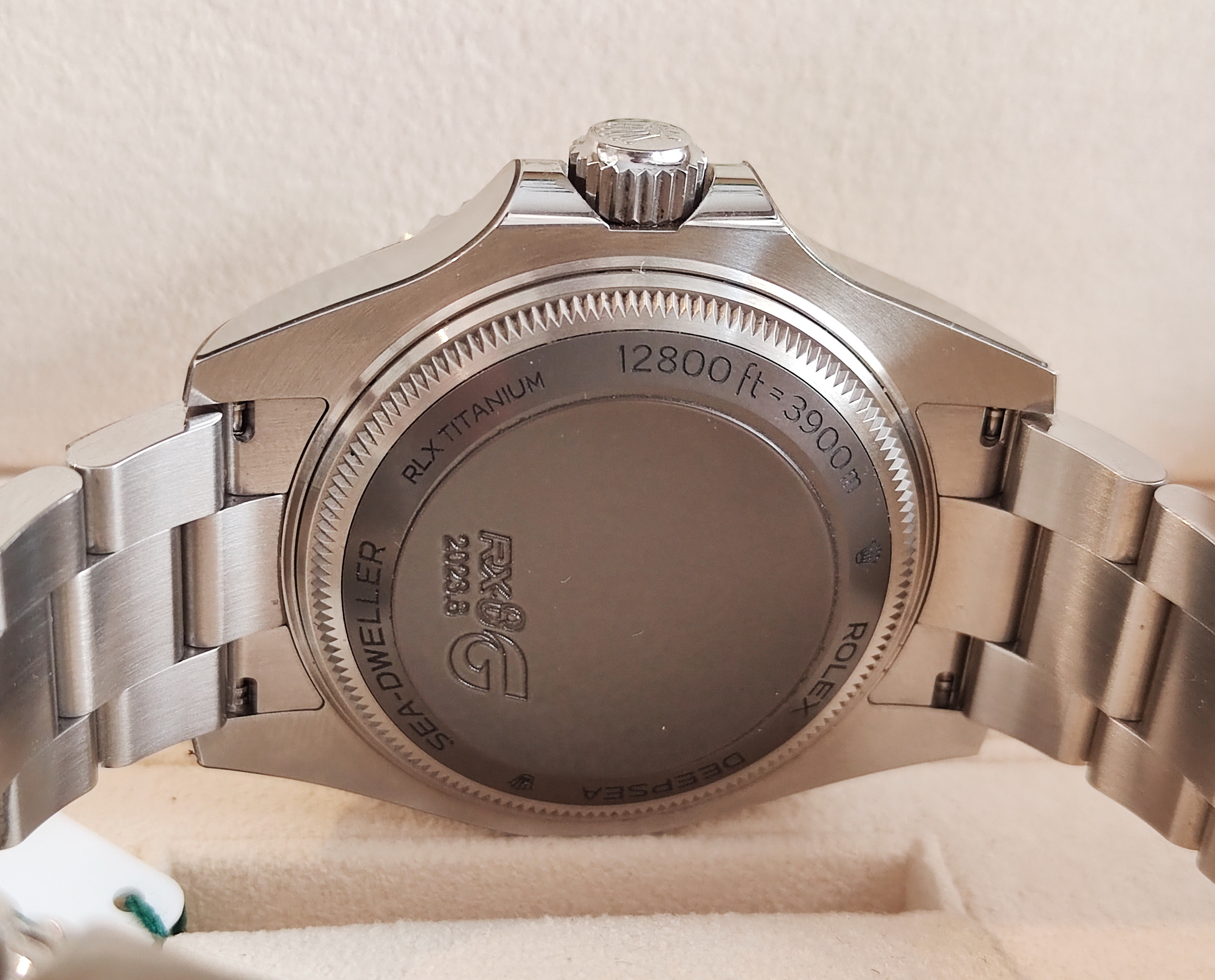 勞力士 最新 漸藍 水鬼王 136660DB 大錶徑44mm 自動上鍊 黑水鬼 136660~原廠盒單 2024近新 5