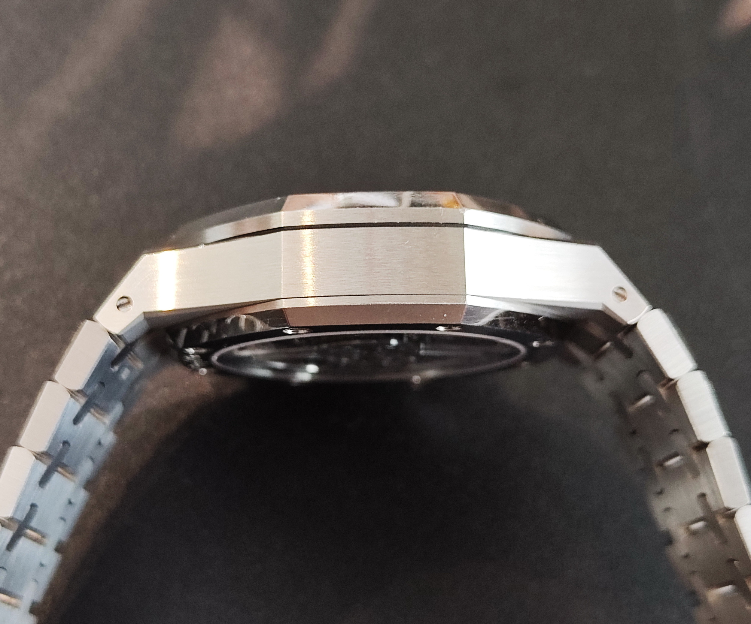 愛彼 AP 皇家橡樹 50周年紀念款 26240 大錶徑41mm 自動上鍊 透明底蓋 專屬自動盤~原廠盒單 6