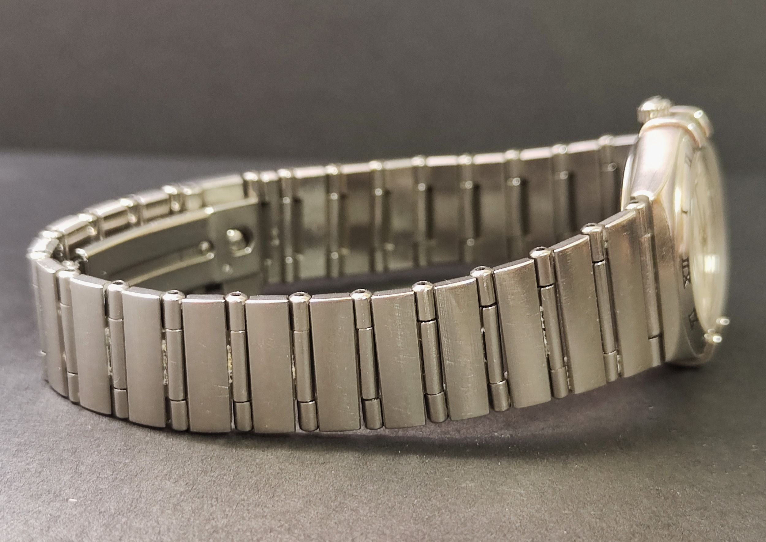 OMEGA 星座系列 女用 經典錶款 自動上鍊 錶徑27.5mm 白色面盤 機械錶~原廠保卡 5