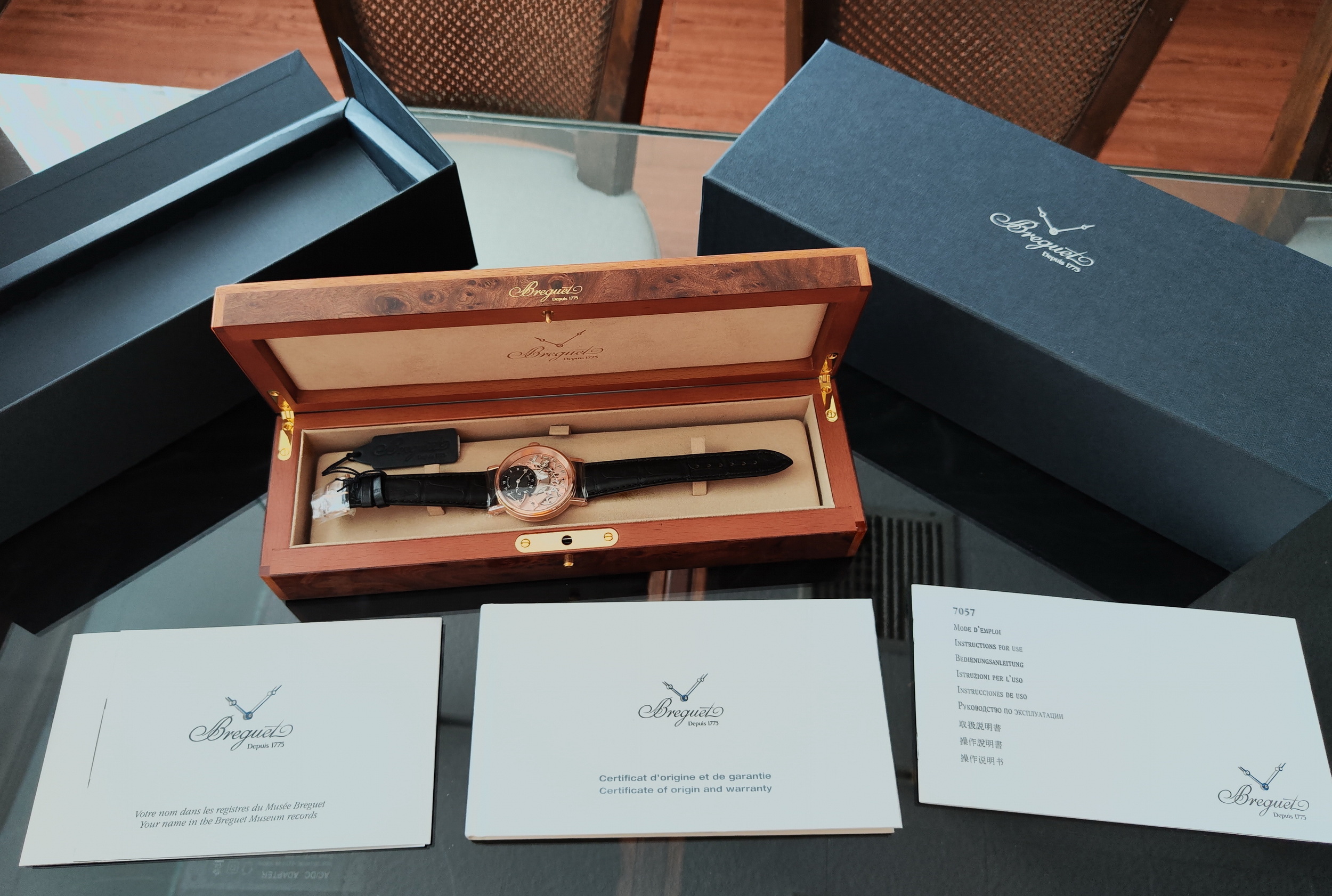 BREGUET 寶璣 Tradition 全新 7057 玫瑰金 錶徑40mm 手動上鍊 機刻雕花面盤~原廠盒單 2024 7