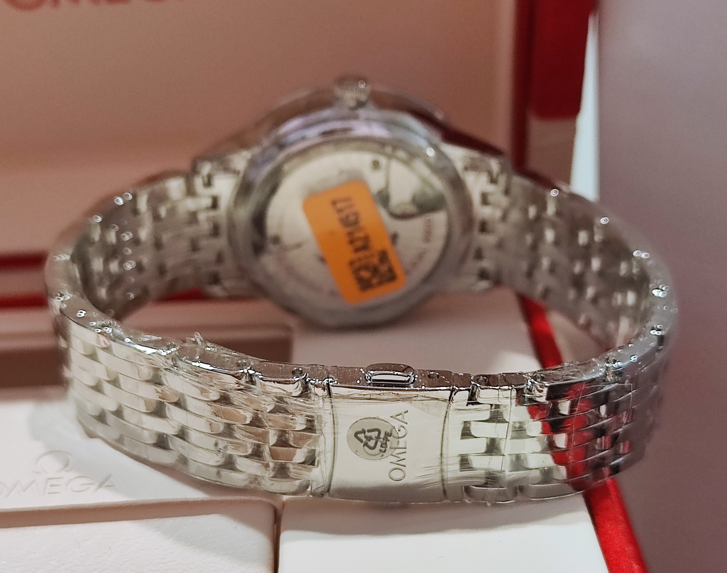 OMEGA 全新 碟飛系列 大錶徑41mm 自動上鍊 銀色面盤~原廠盒單 國內AD 5