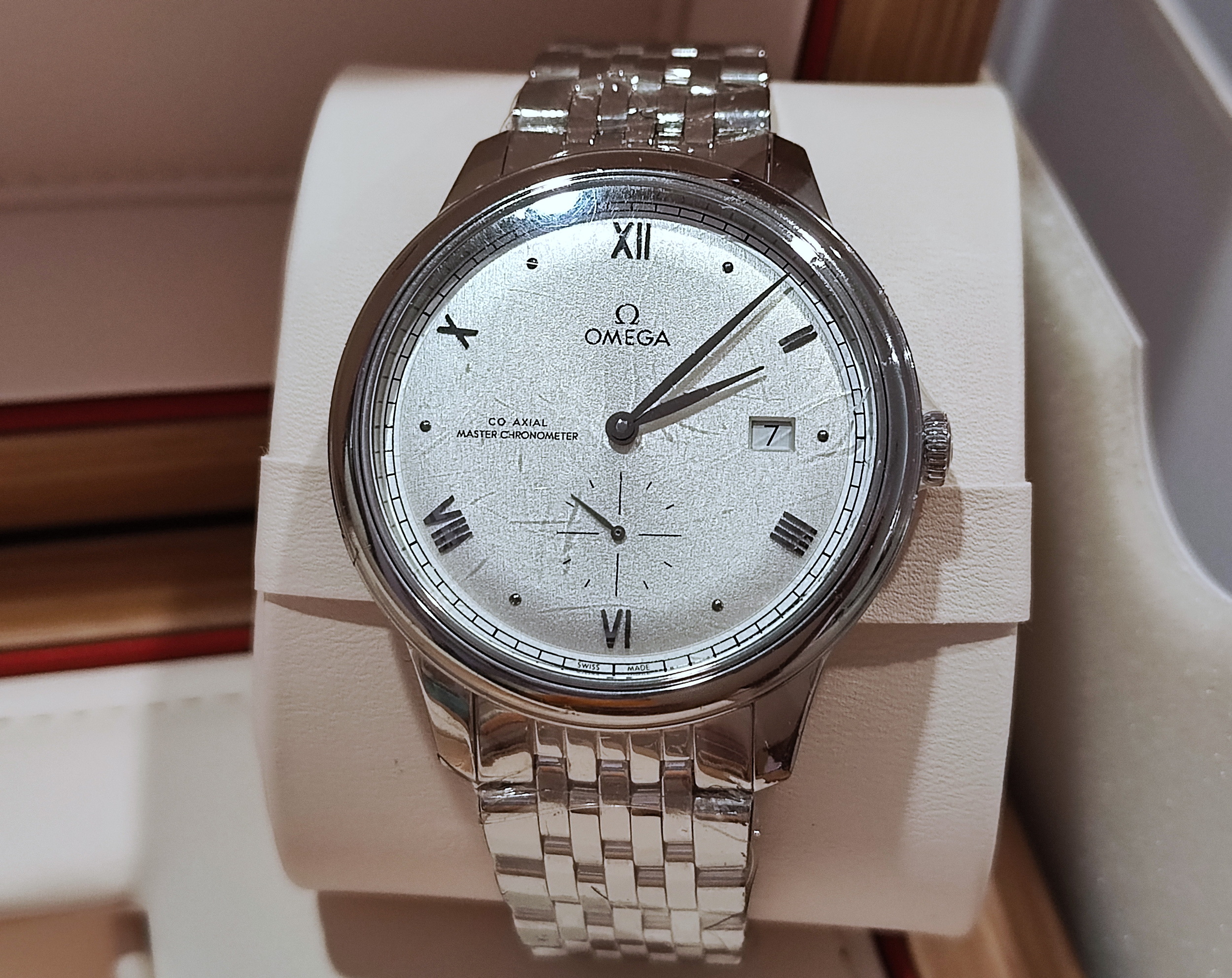 OMEGA 全新 碟飛系列 大錶徑41mm 自動上鍊 銀色面盤~原廠盒單 國內AD 2