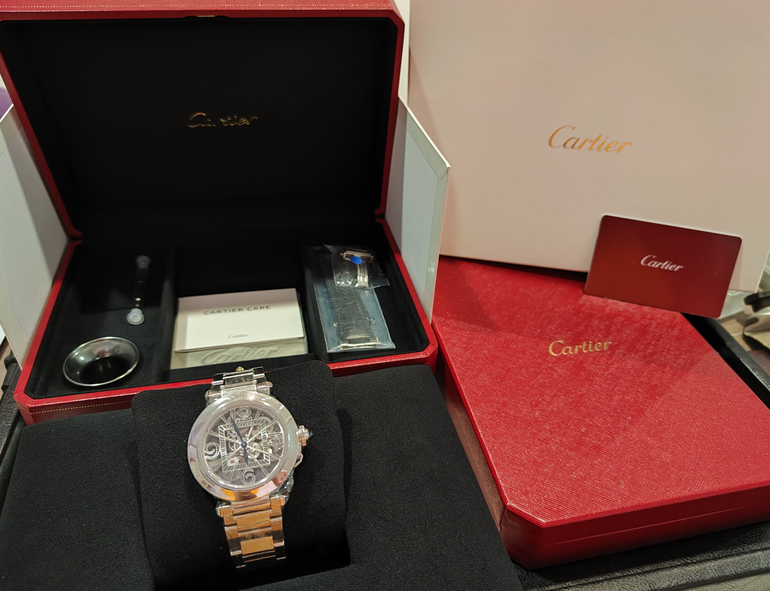 卡地亞 CARTIER 全新 PASHA 全鏤空錶盤 大錶徑41mm 自動上鍊 快拆錶帶~原廠盒單 2024 6