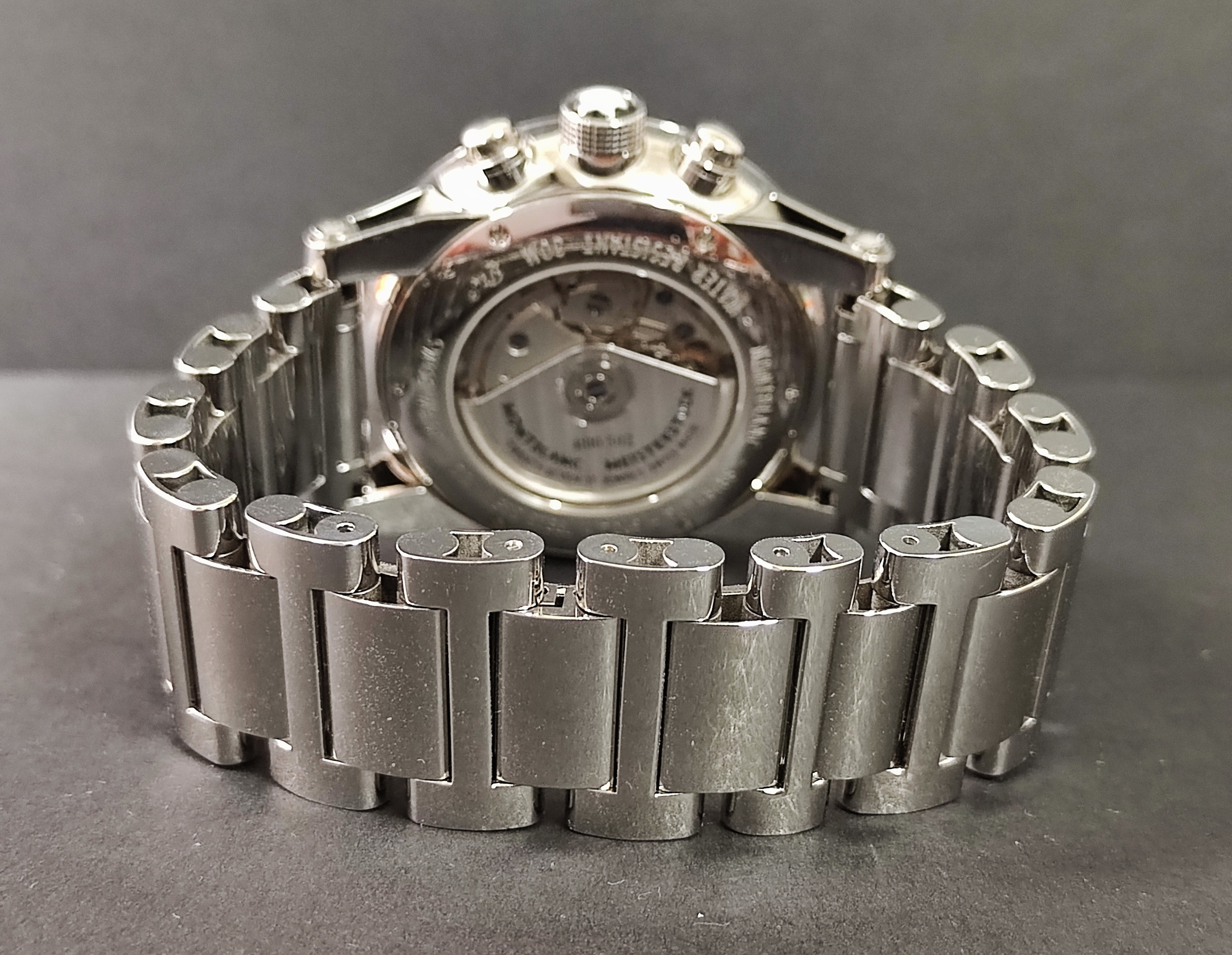 萬寶龍 TimeWalker 時光行者 大錶徑43mm 自動上鍊 計時功能 7069 鏤空錶殼 品牌經典 8