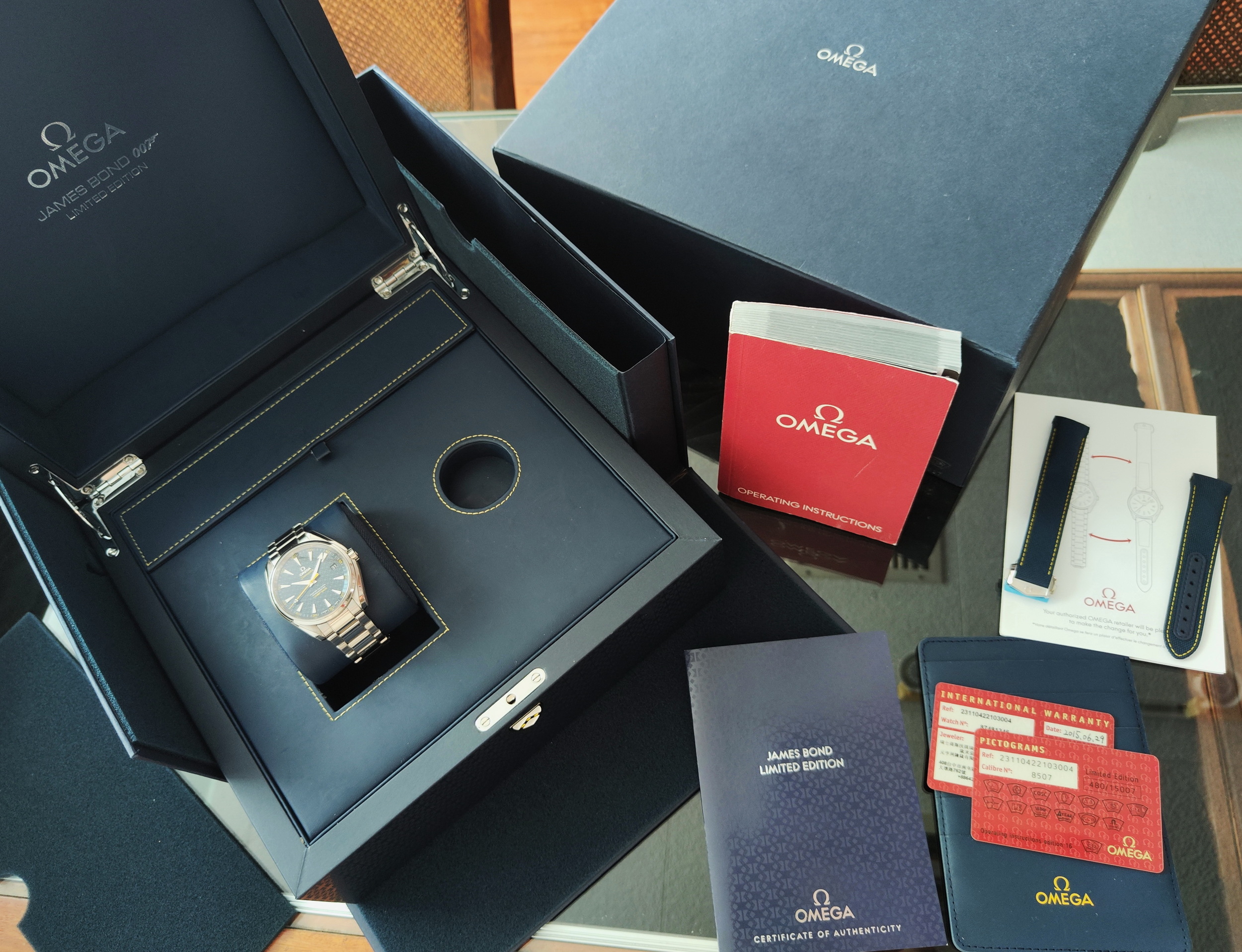 OMEGA 海馬 Aqua Terra 詹姆斯龐德 007限量款 大錶徑41.5mm 原廠鋼帶+原廠編織帶 抗磁錶殼~原廠盒單 龐德徽章 11