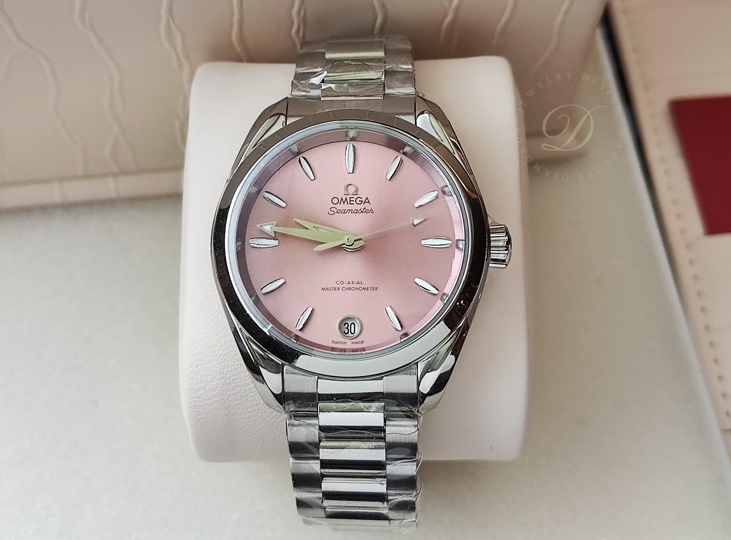 OMEGA 全新 海馬 SHADES系列 粉紅面盤 錶徑34mm 自動上鍊~原廠盒單 國內AD