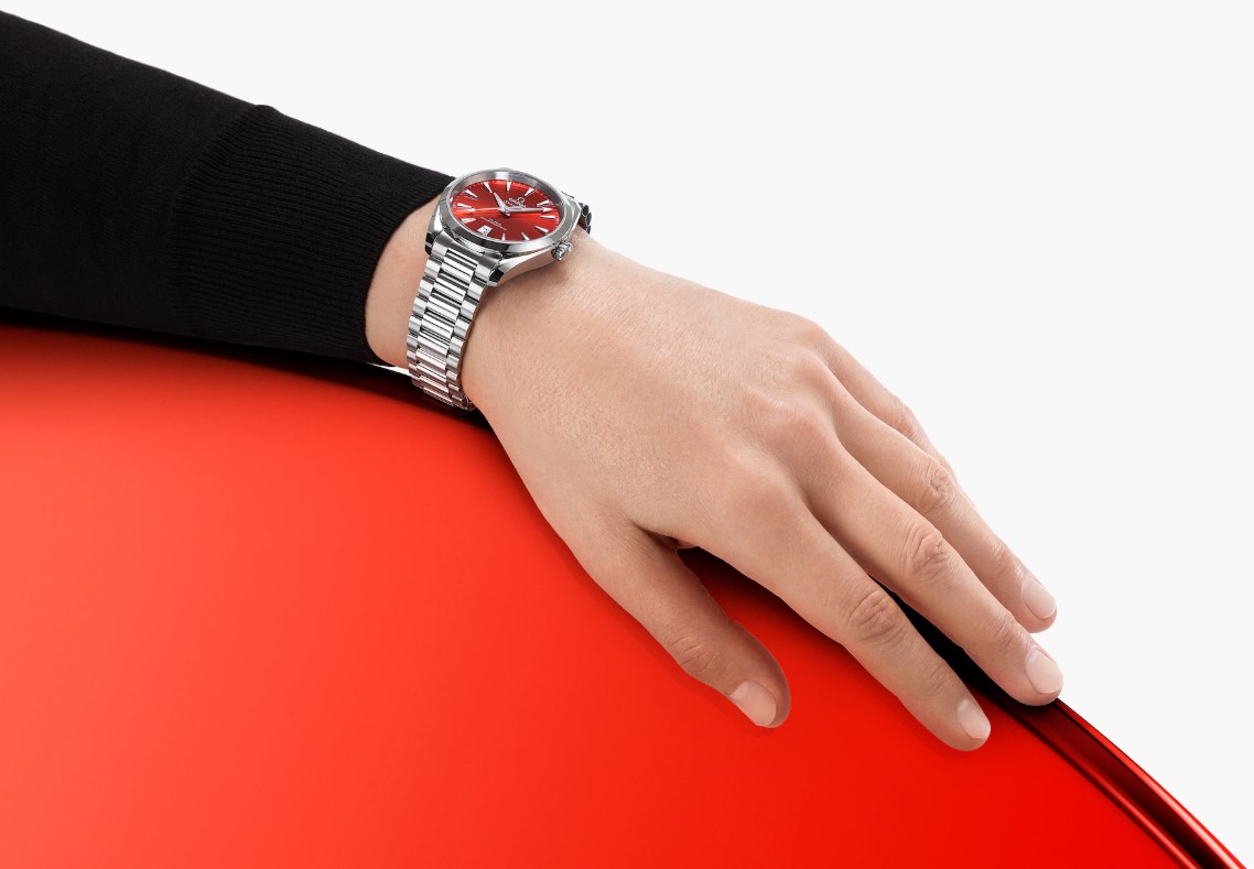 OMEGA 全新 海馬 SHADES系列 紅色面盤 錶徑38mm 自動上鍊~原廠盒單 國內AD 4