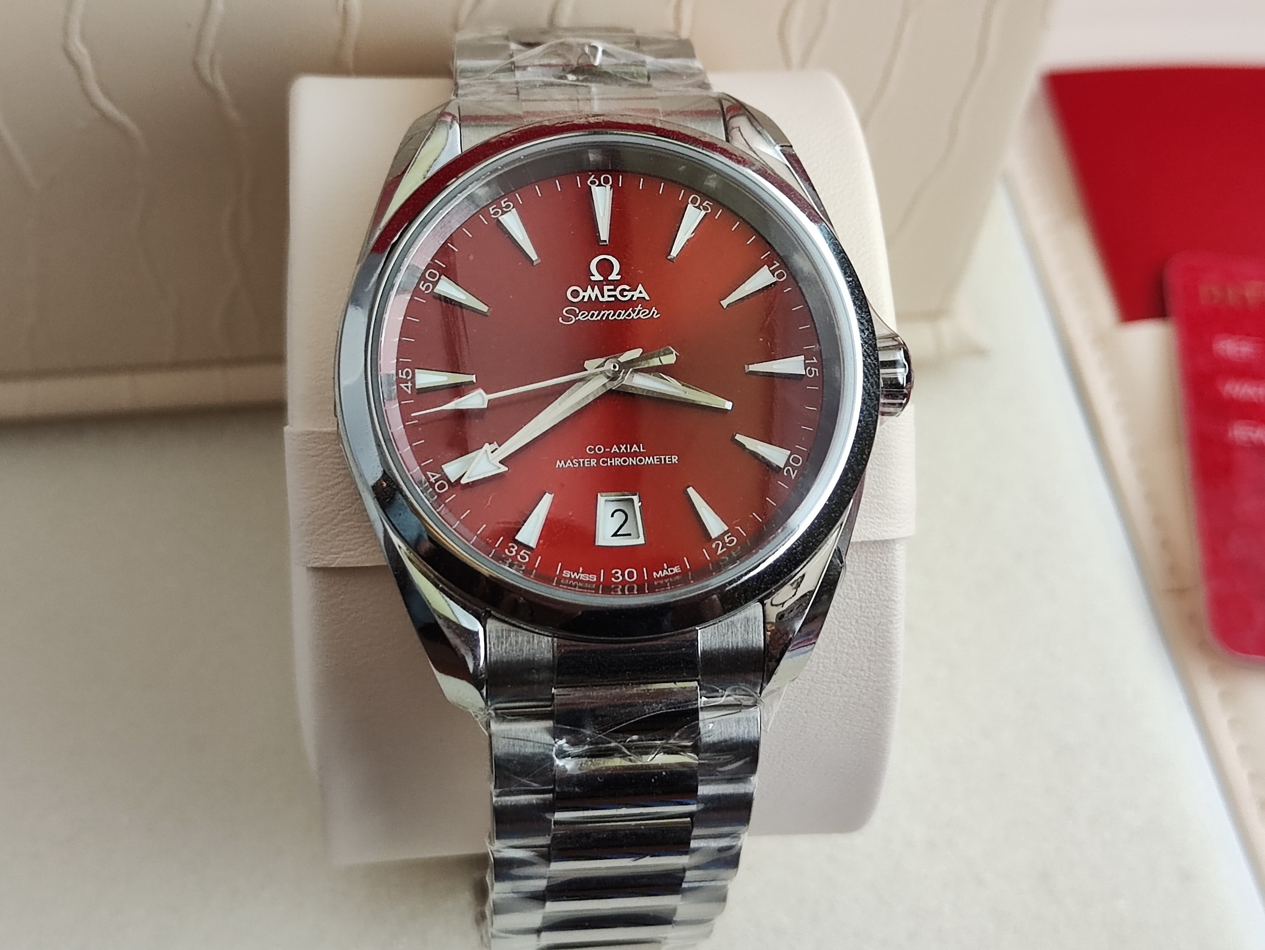 OMEGA 全新 海馬 SHADES系列 紅色面盤 錶徑38mm 自動上鍊~原廠盒單 國內AD 3