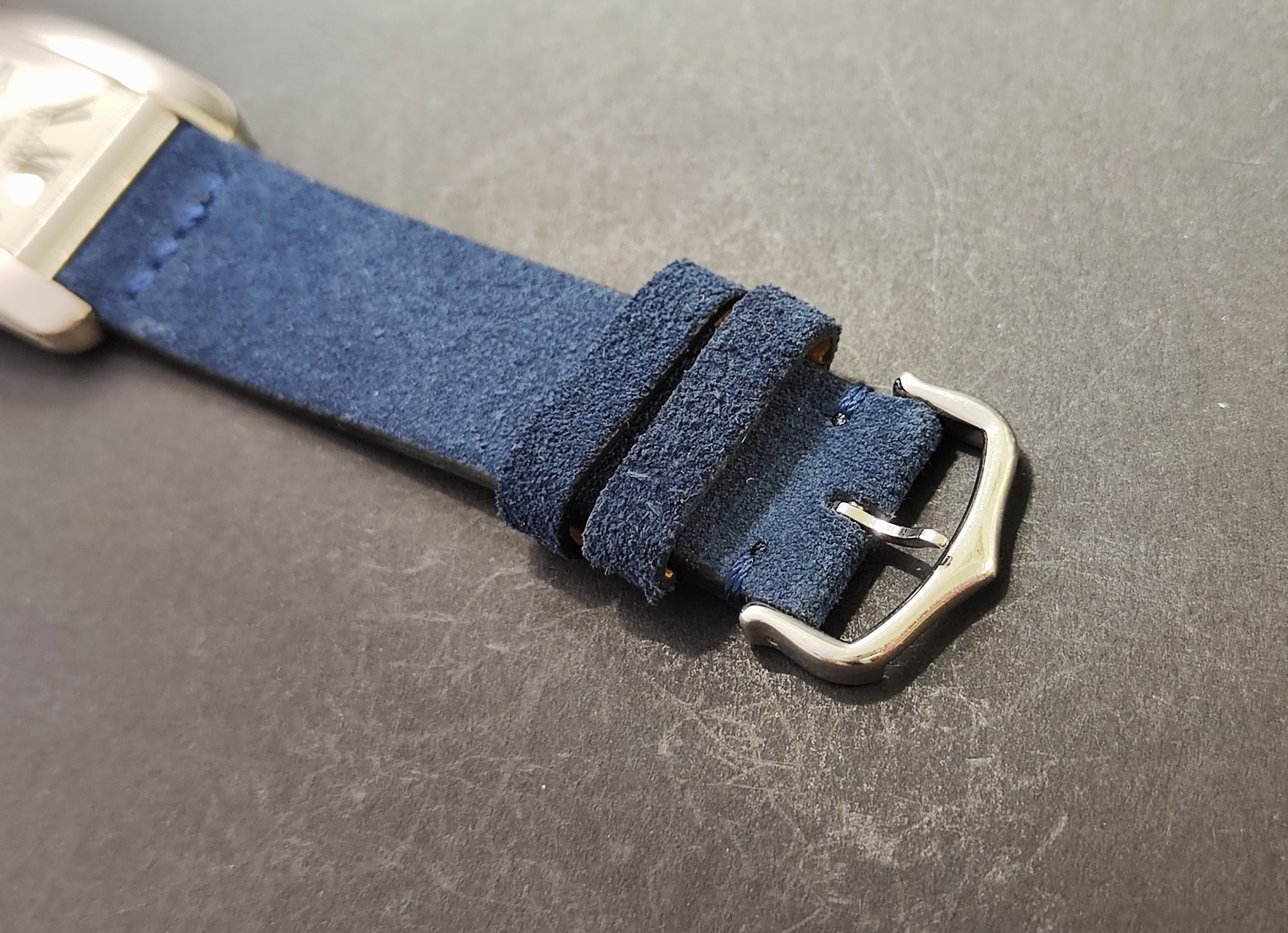 卡地亞 CARTIER 美國坦克 白K金 最大款 自動上鍊 羅馬數字~原廠盒單 Tank Américaine 6