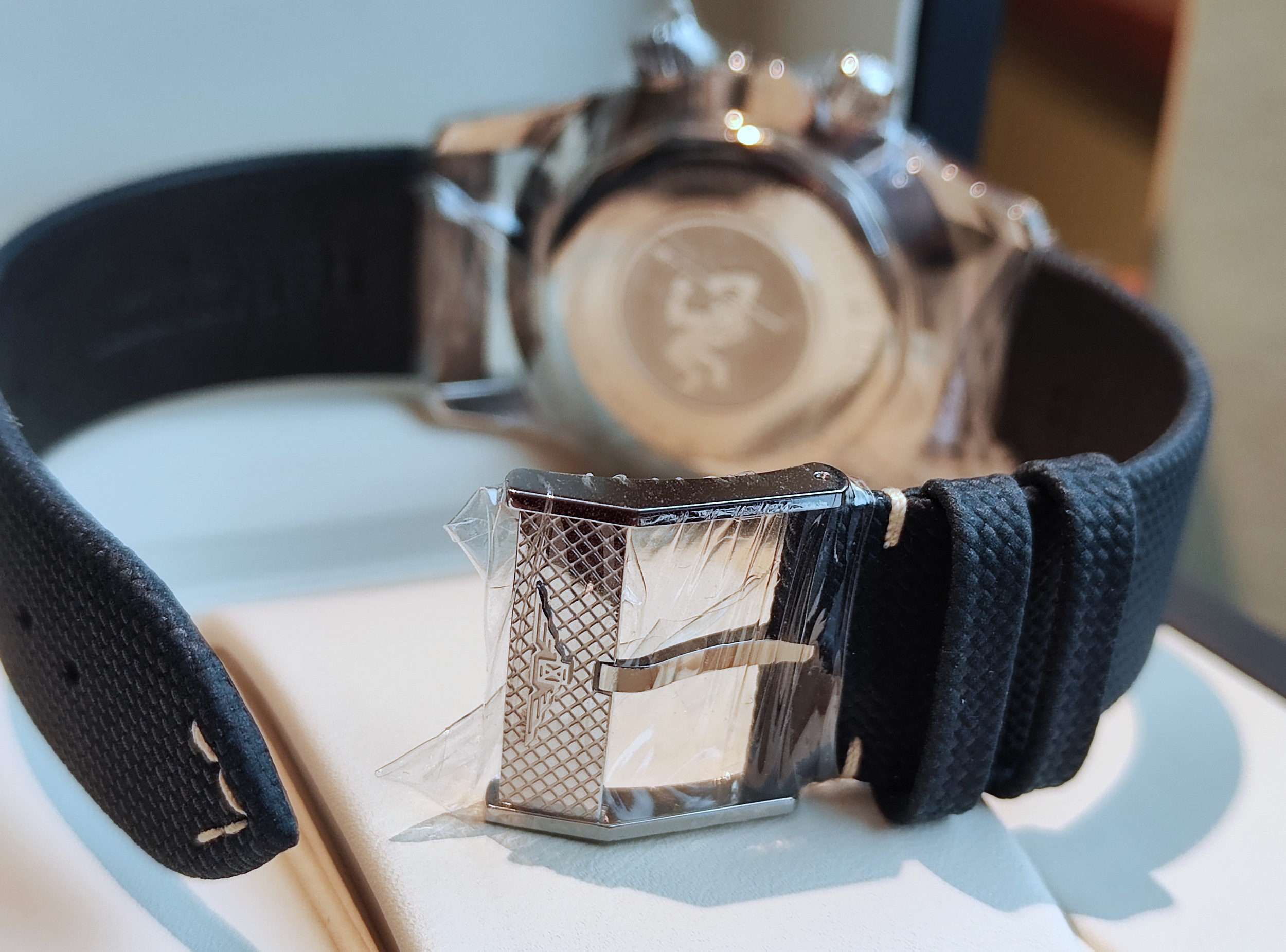 浪琴 全新 Legend Diver 漸層藍色面盤 大錶徑42mm  自動上鍊 傳奇潛水系列 防水300米~原廠盒單 2024AD 6