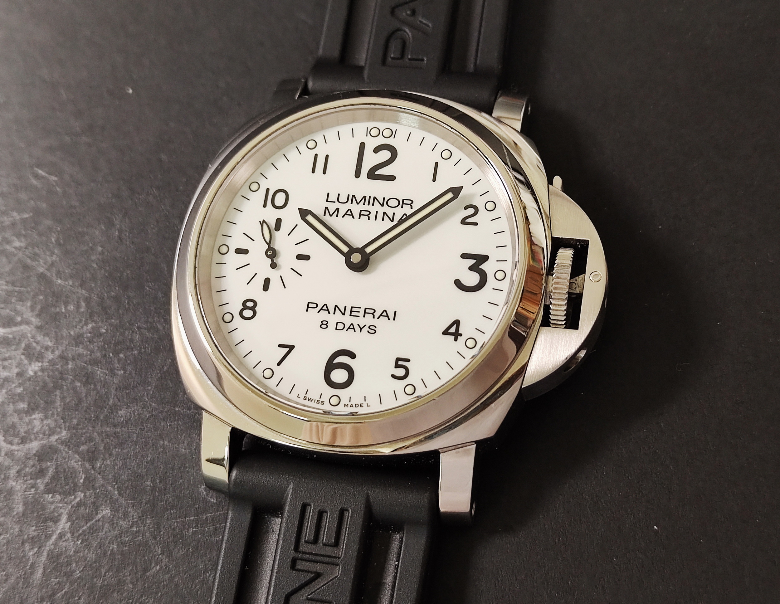 PANERAI 沛納海 PAM563 白色面盤 大錶徑44mm 護橋款 LUMINOR 手動上鍊 八日動能 八日鍊~原廠盒單 2