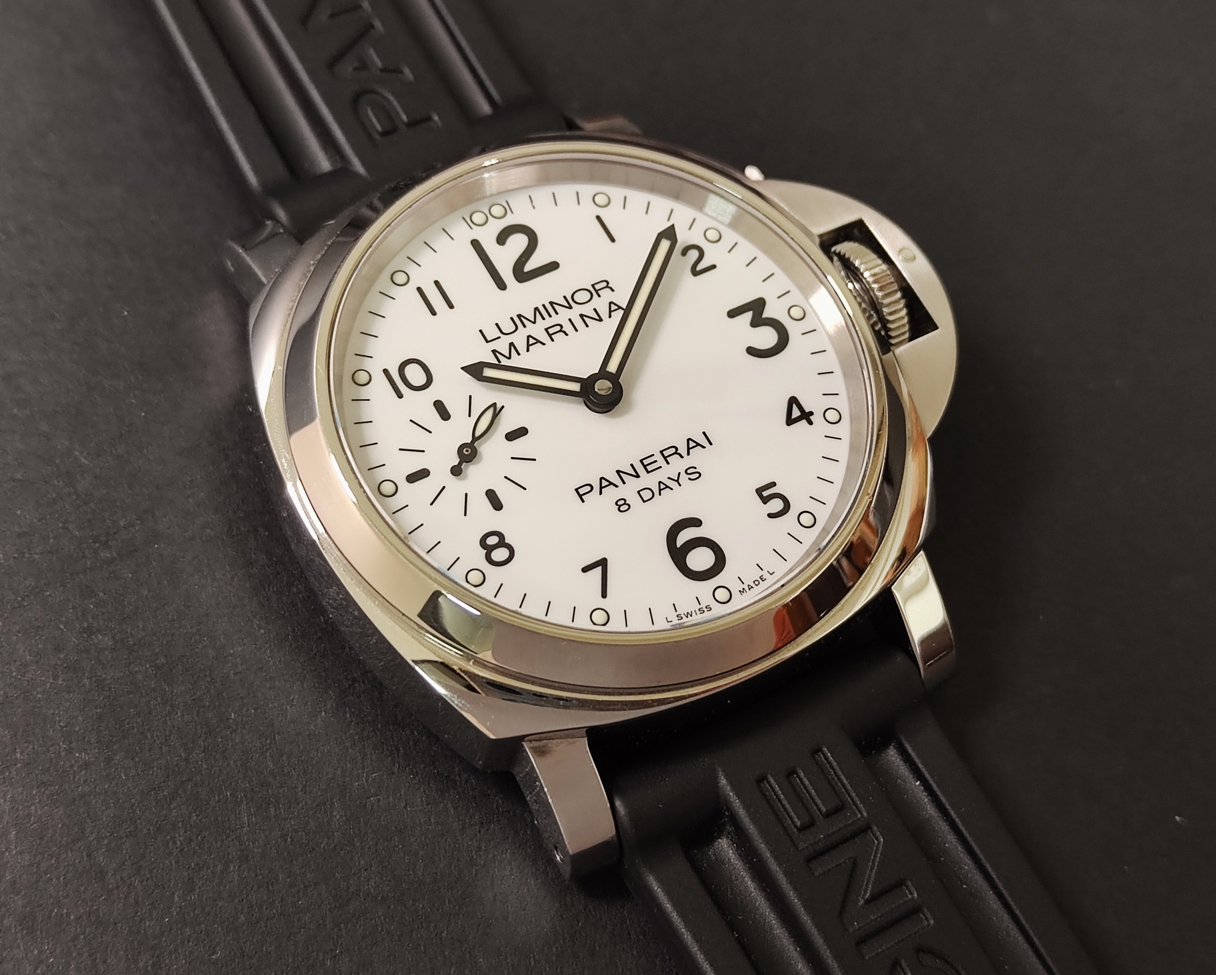 PANERAI 沛納海 PAM563 白色面盤 大錶徑44mm 護橋款 LUMINOR 手動上鍊 八日動能 八日鍊~原廠盒單 3
