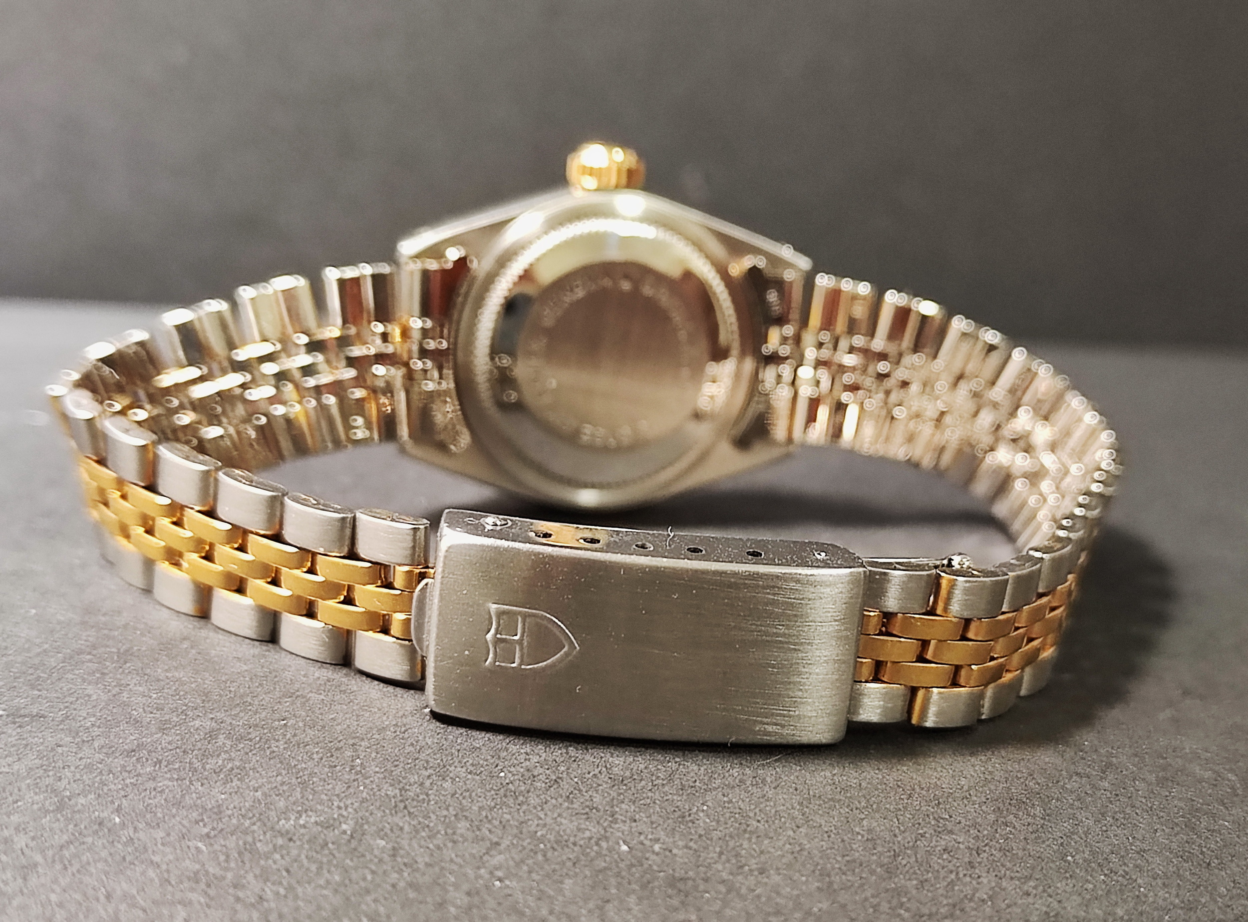 TUDOR 帝舵 經典公主系列 自動上鍊 布紋面盤 五株錶帶 錶徑25mm 絕版釋出 8