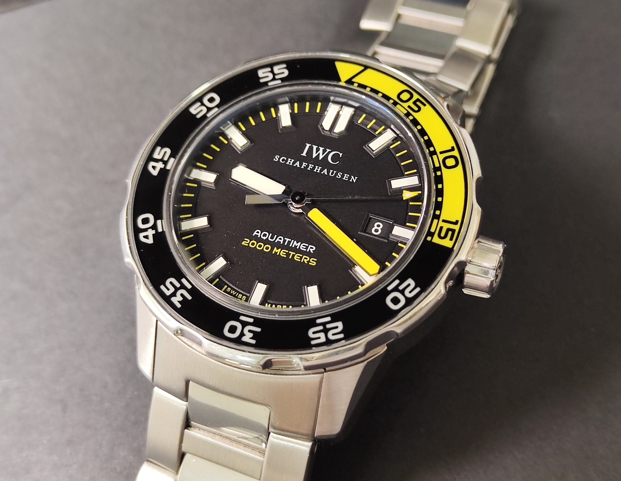 萬國 IWC 海洋時計 自動上鍊 大錶徑44mm 黑色面盤 黃色外圈 AQUATIMER 深潛2000米~原廠保單 2