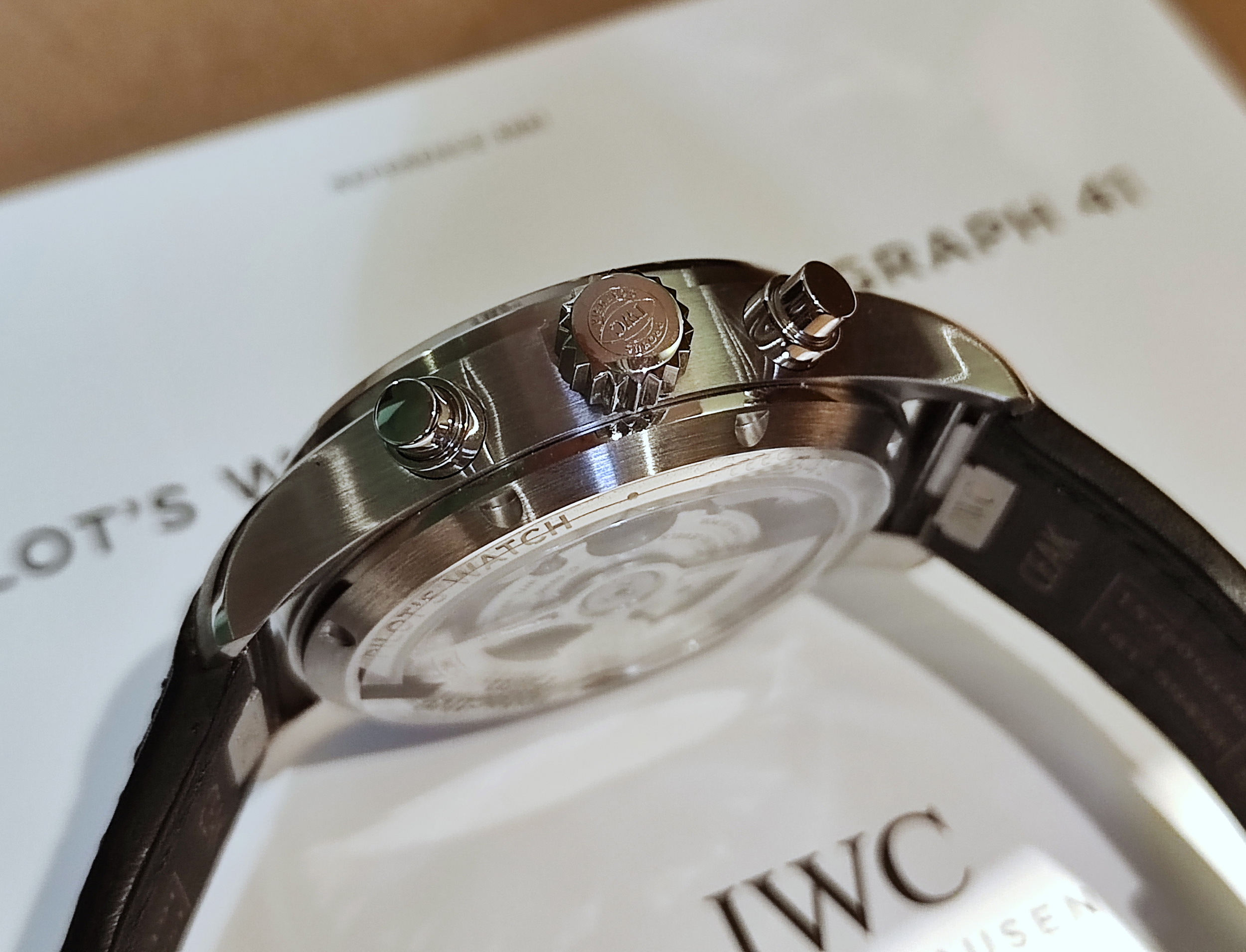 萬國 IWC 全新 飛行員系列 黑色面盤 大錶徑41mm 自動上鍊 計時功能~原廠盒單 2025AD 4