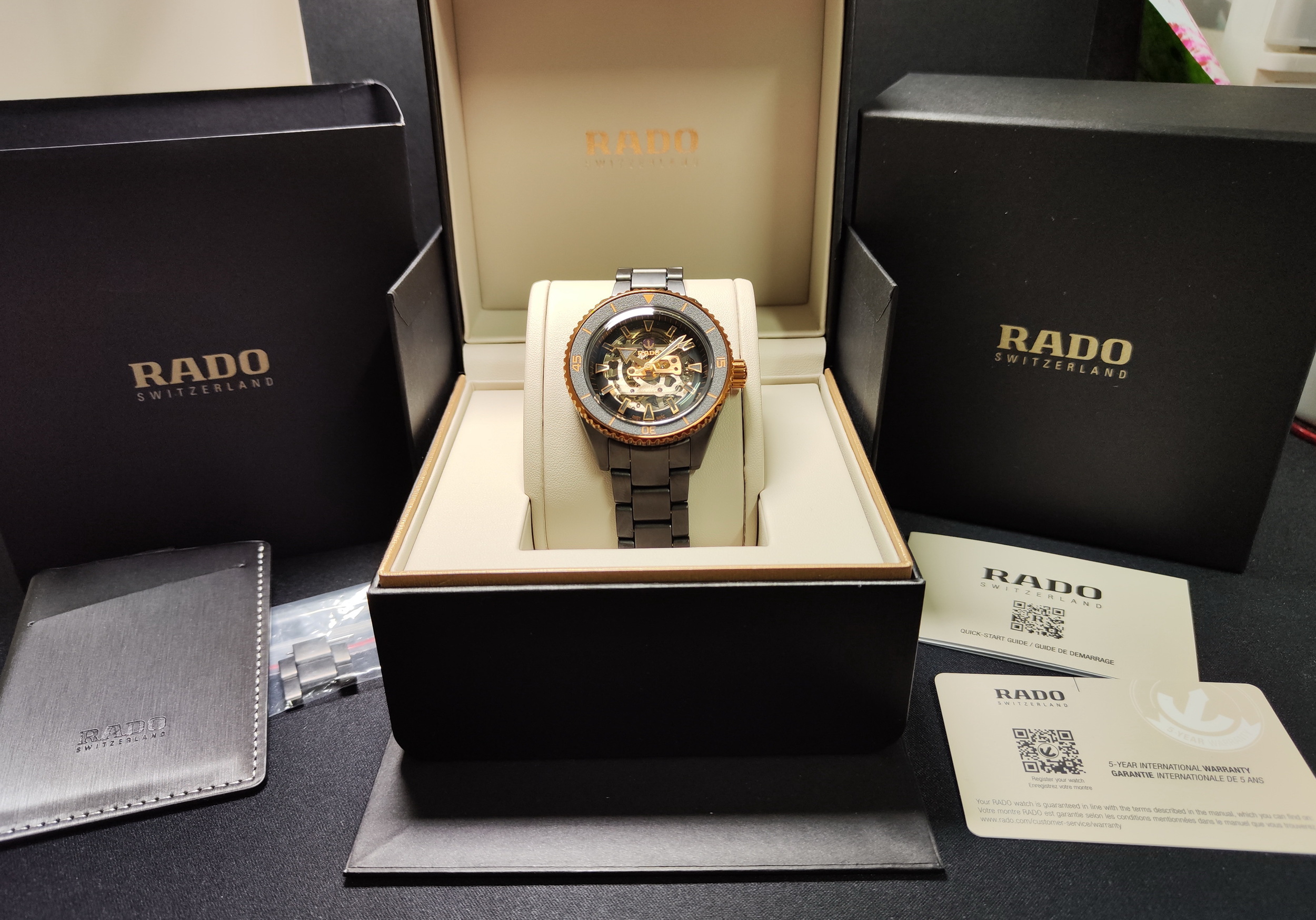 雷達 RADO 庫克船長 鏤空面盤 大錶徑43mm 高科技啞光陶瓷 自動上鍊 抗磁 80小時動能~原廠盒單 2025AD 10