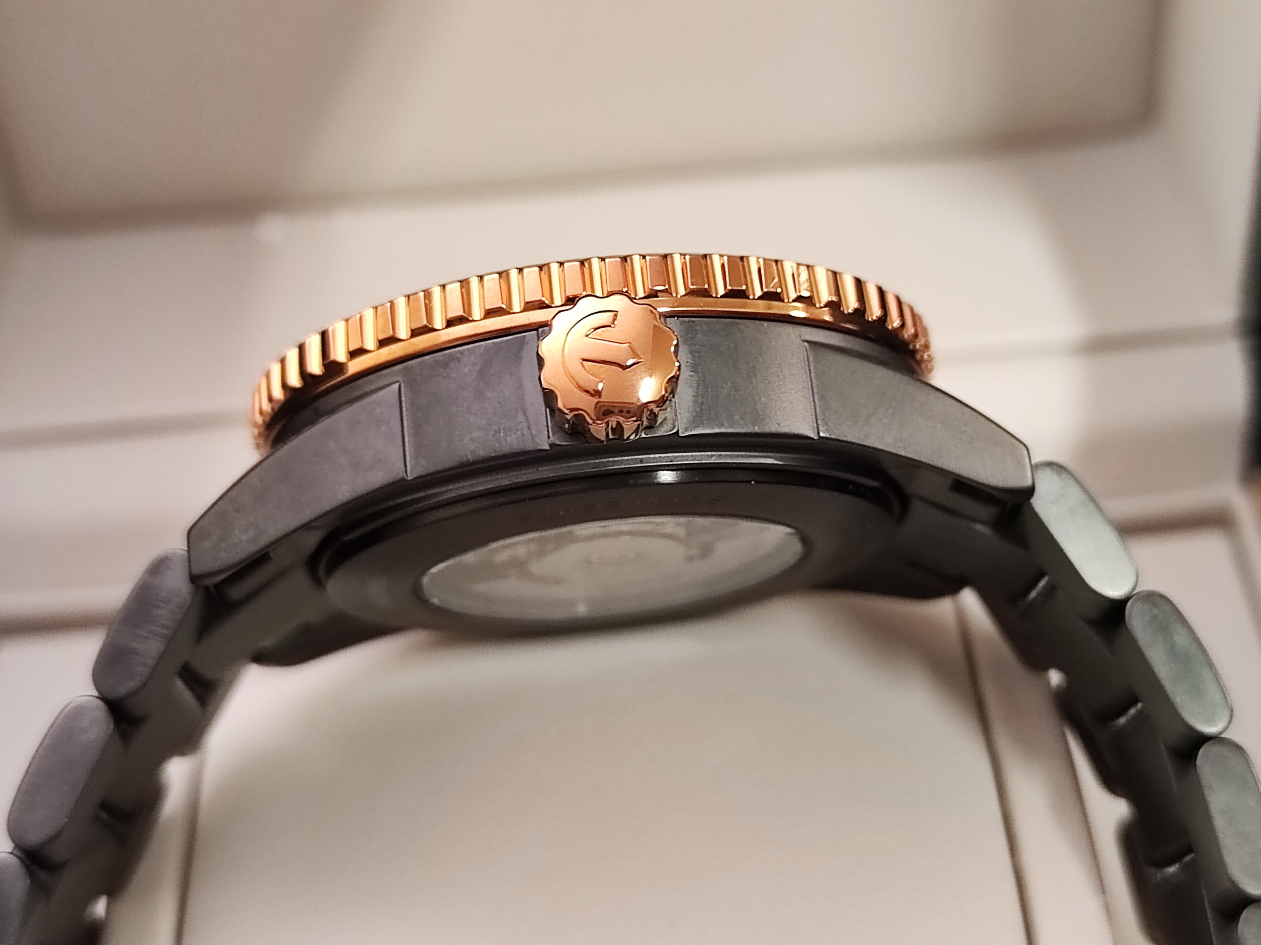 雷達 RADO 庫克船長 鏤空面盤 大錶徑43mm 高科技啞光陶瓷 自動上鍊 抗磁 80小時動能~原廠盒單 2025AD 4