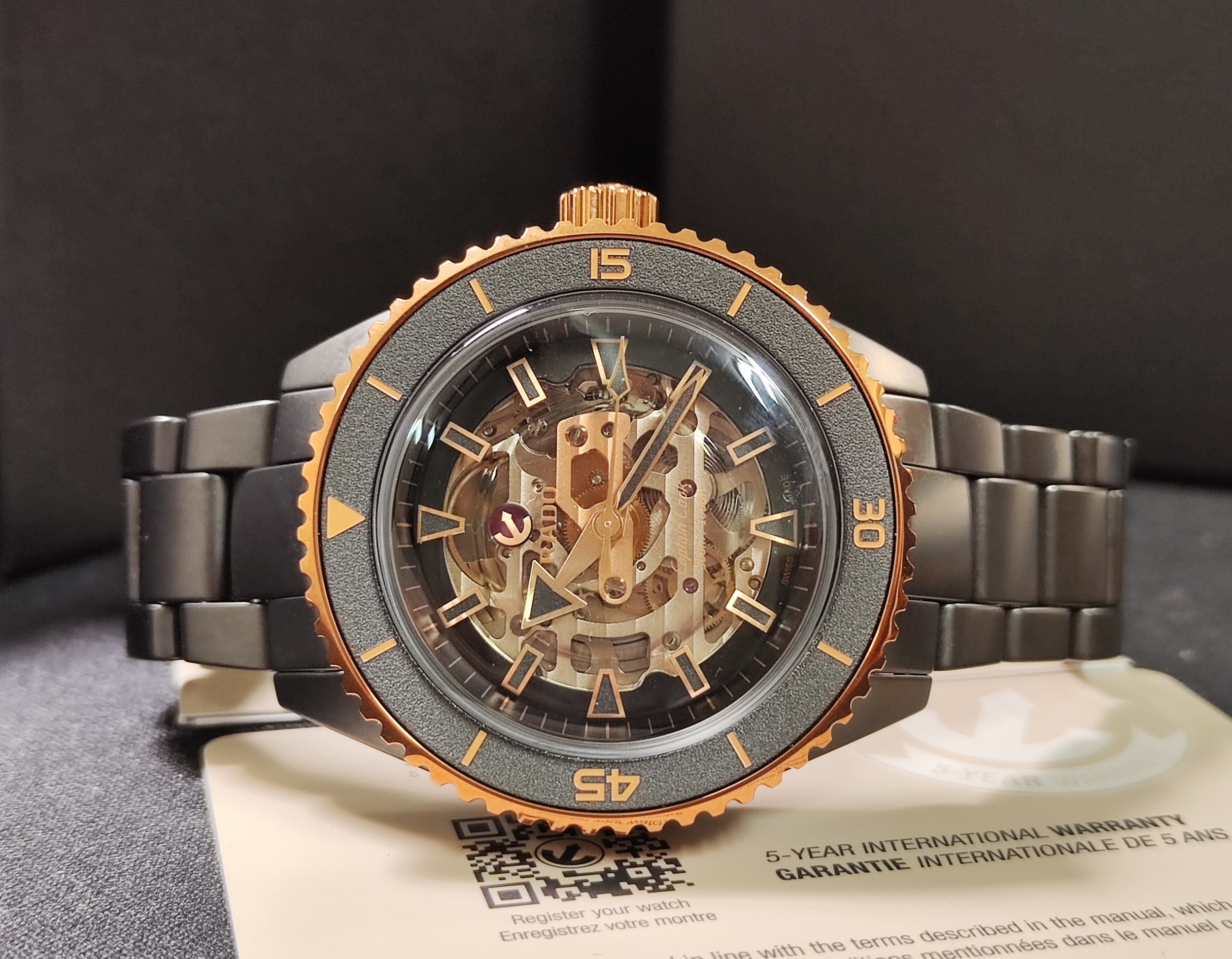 雷達 RADO 庫克船長 鏤空面盤 大錶徑43mm 高科技啞光陶瓷 自動上鍊 抗磁 80小時動能~原廠盒單 2025AD 9