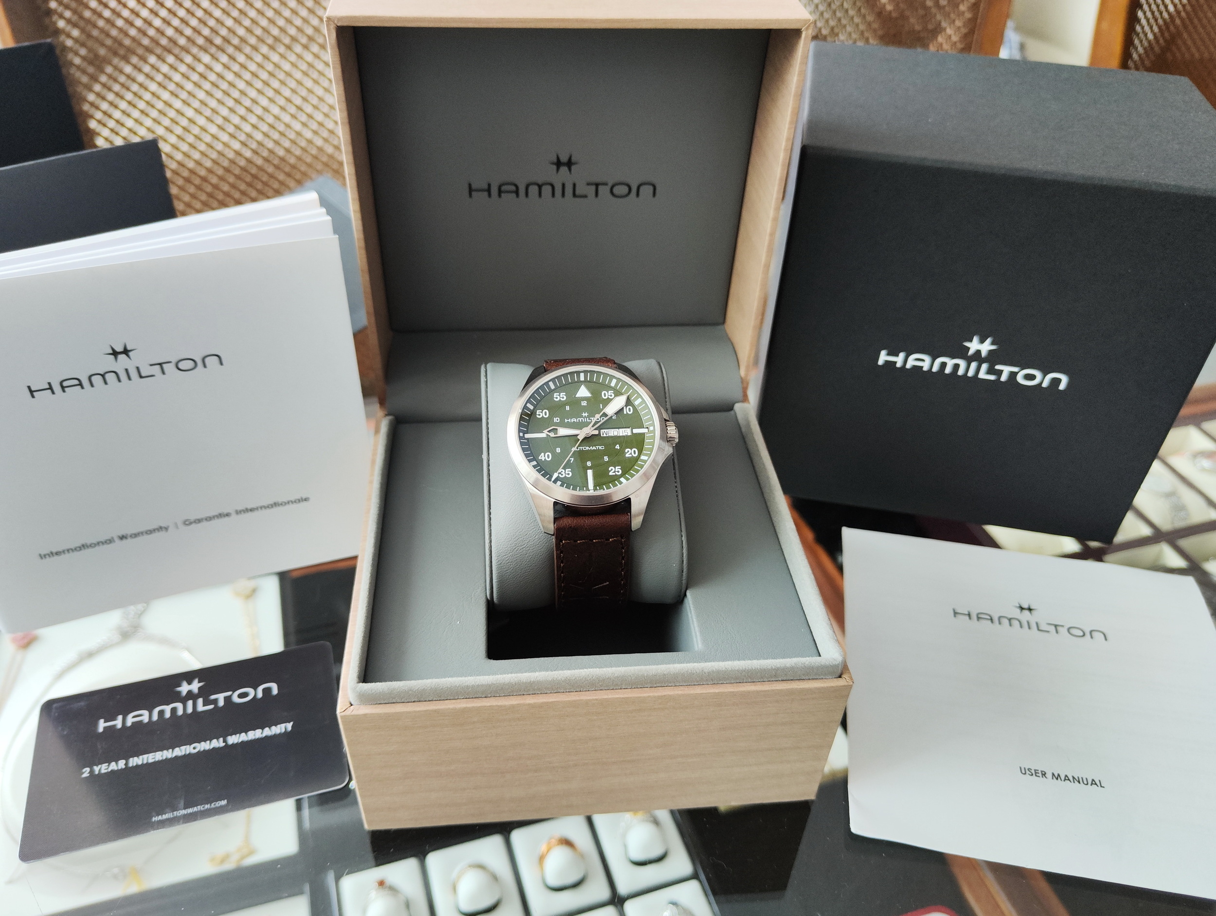 漢米爾頓 全新 卡其航空 大錶徑42mm 橄欖綠色面盤 自動上鍊~原廠盒單 2025AD 8