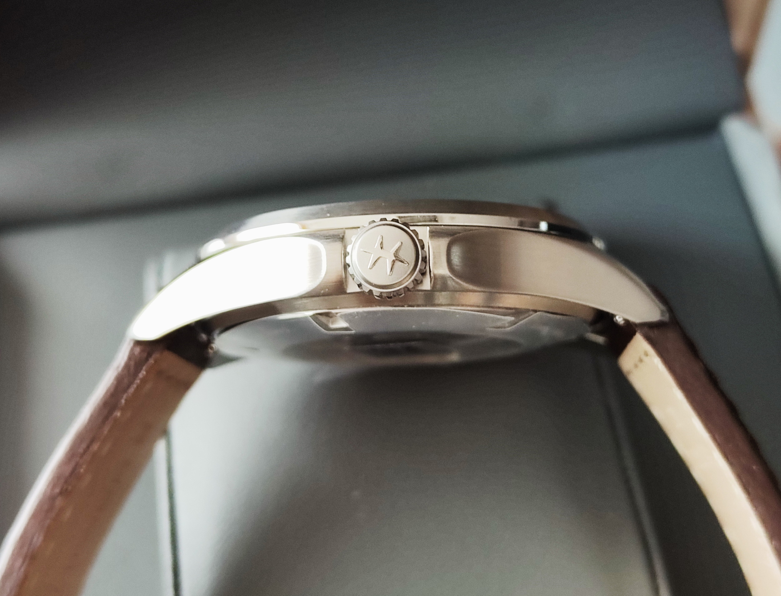 漢米爾頓 全新 卡其航空 大錶徑42mm 橄欖綠色面盤 自動上鍊~原廠盒單 2025AD 4