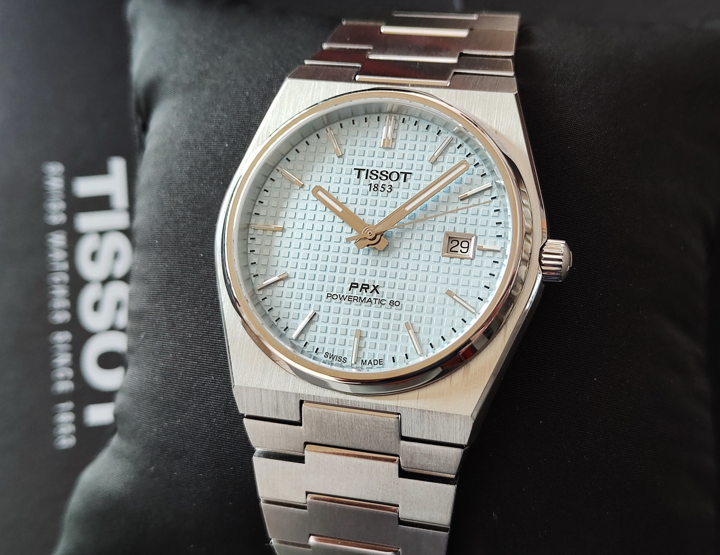 TISSOT 天梭 PRX系列 冰藍面盤 錶徑40mm 自動上鍊~原廠盒單 2025AD 3