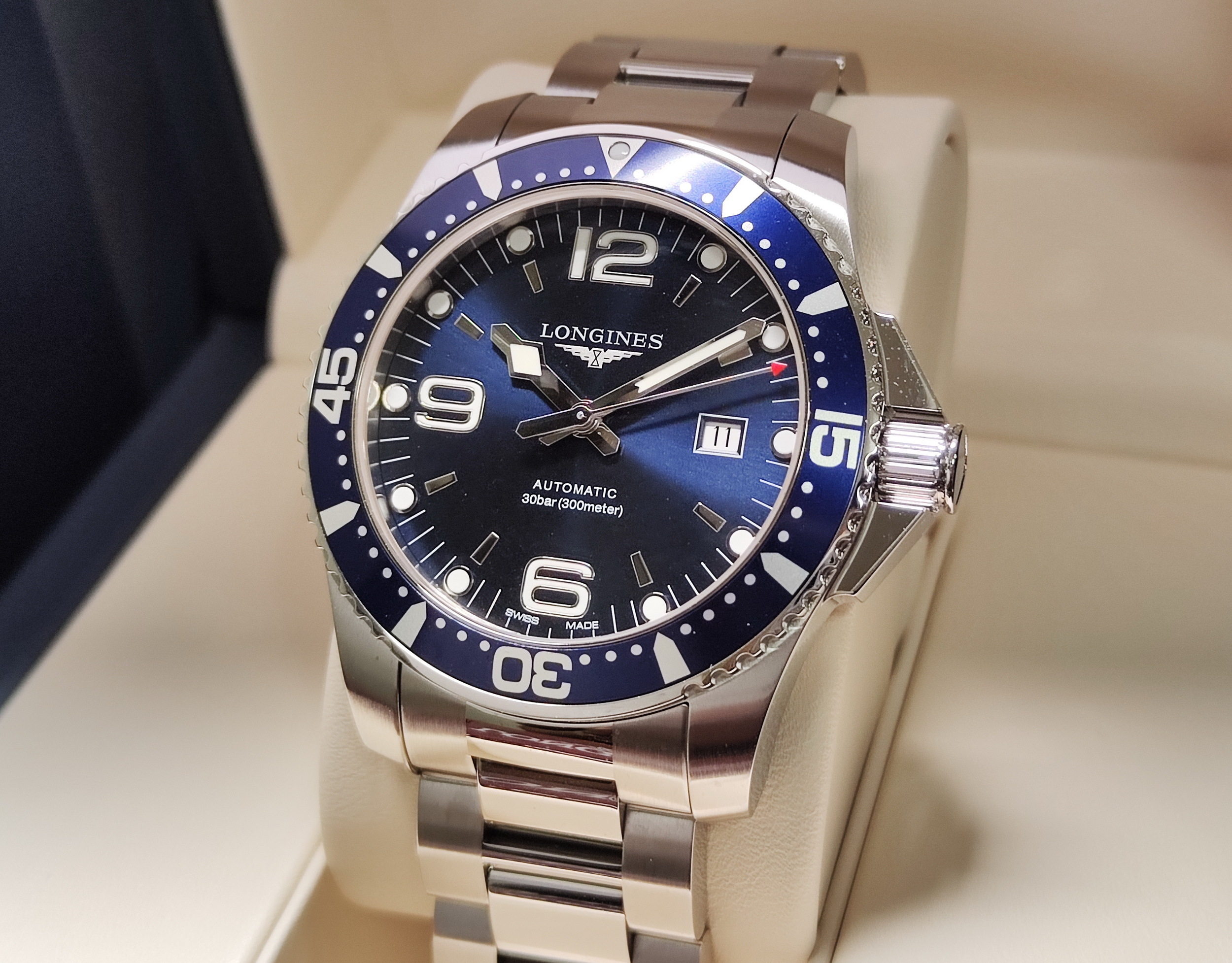 浪琴 深海征服者 大錶徑44mm 藍色鋁圈 藍色面盤 自動上鍊 浪鬼 水鬼~原廠盒單 2025AD 2