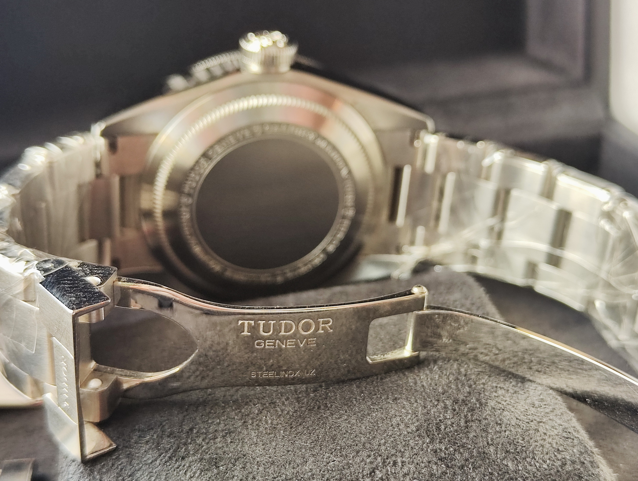 帝舵 TUDOR 百事圈 79830 大錶徑41mm 自動上鍊 紅藍圈 兩地時間 GMT~原廠盒單 2023 7