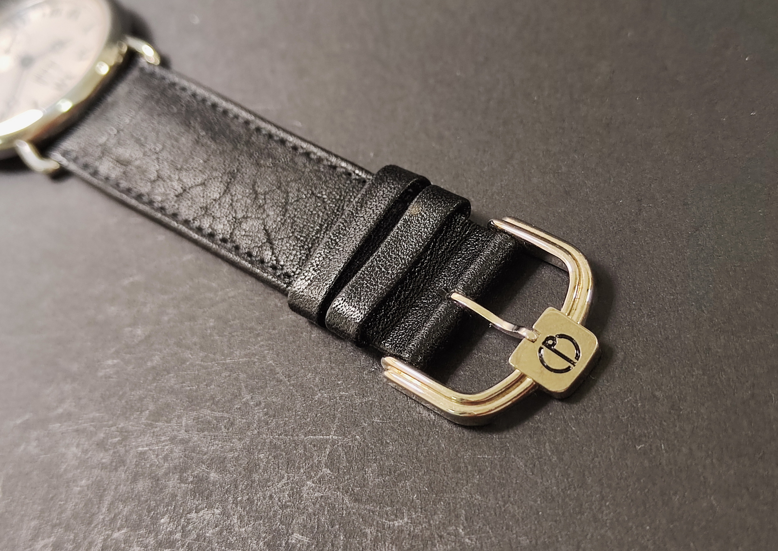 登喜路 DUNHILL 經典機械腕錶 羅馬數字 錶徑33mm 手動上鍊~原廠盒單 珍藏釋出 6