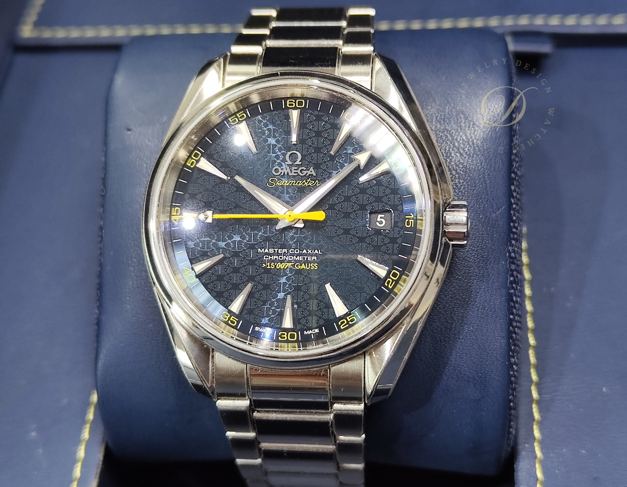 OMEGA 海馬 Aqua Terra 詹姆斯龐德 007限量款 大錶徑41.5mm 原廠鋼帶+原廠編織帶 抗磁錶殼~原廠盒單 龐德徽章 2