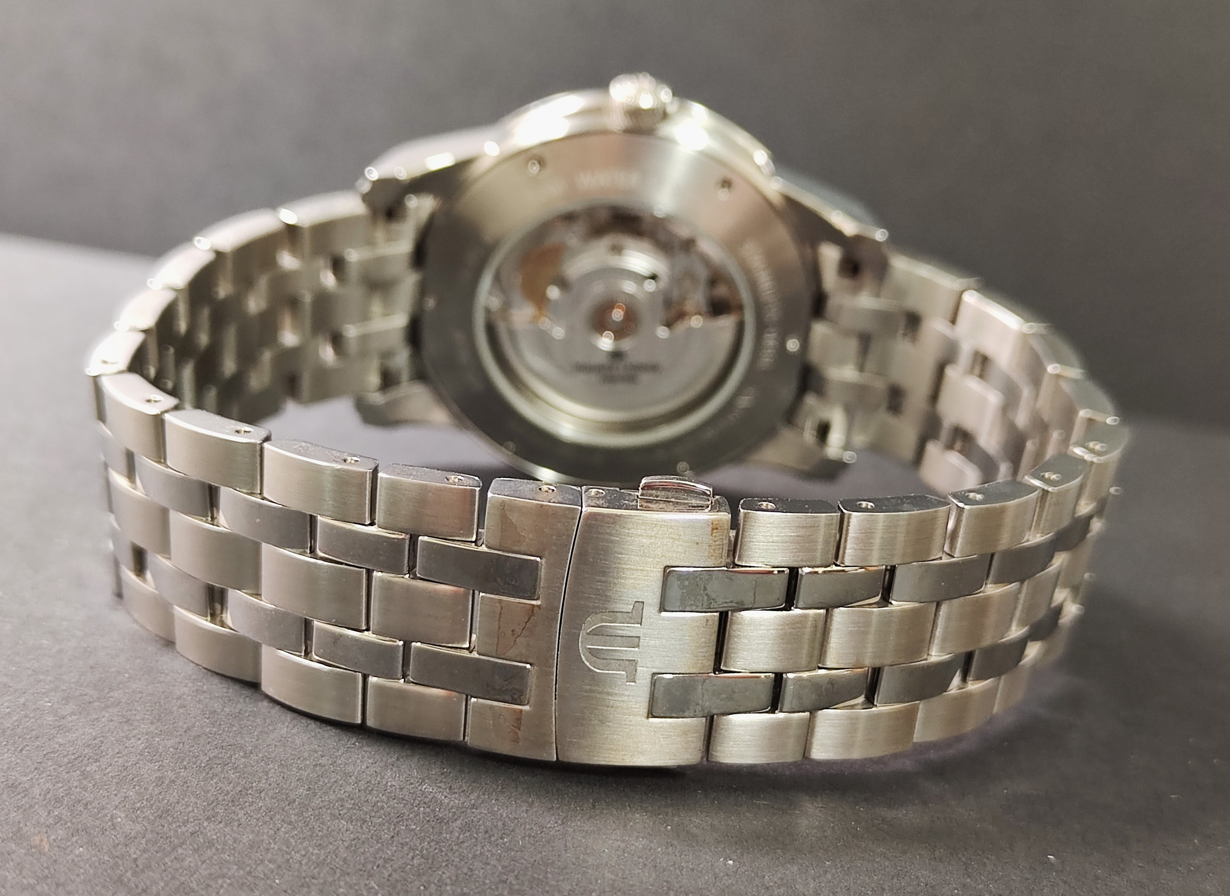 艾美 奔濤系列 黑色面盤 錶徑40mm 自動上鍊 原廠鋼帶 PT6158~原廠盒裝 8