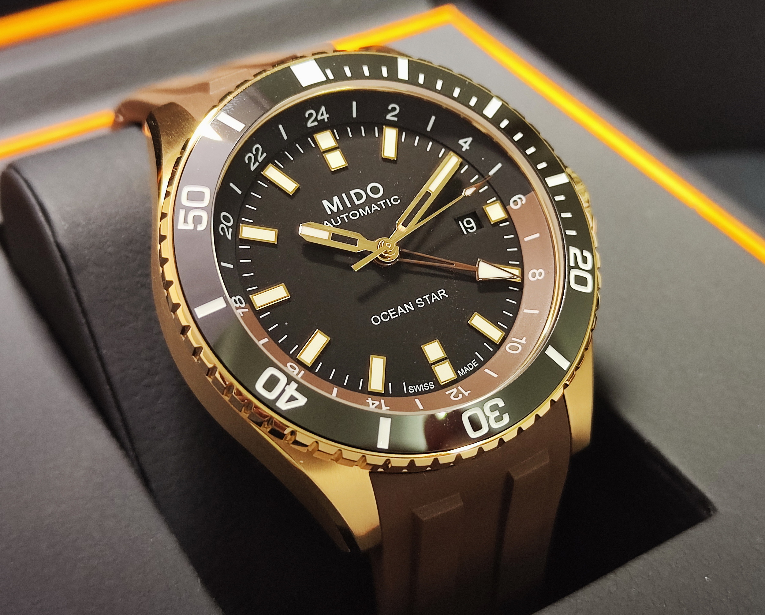 美度 MIDO 全新 海洋之星 金色PVD 大錶徑44mm 自動上鍊 GMT 兩地時間~原廠盒單 2025AD 3