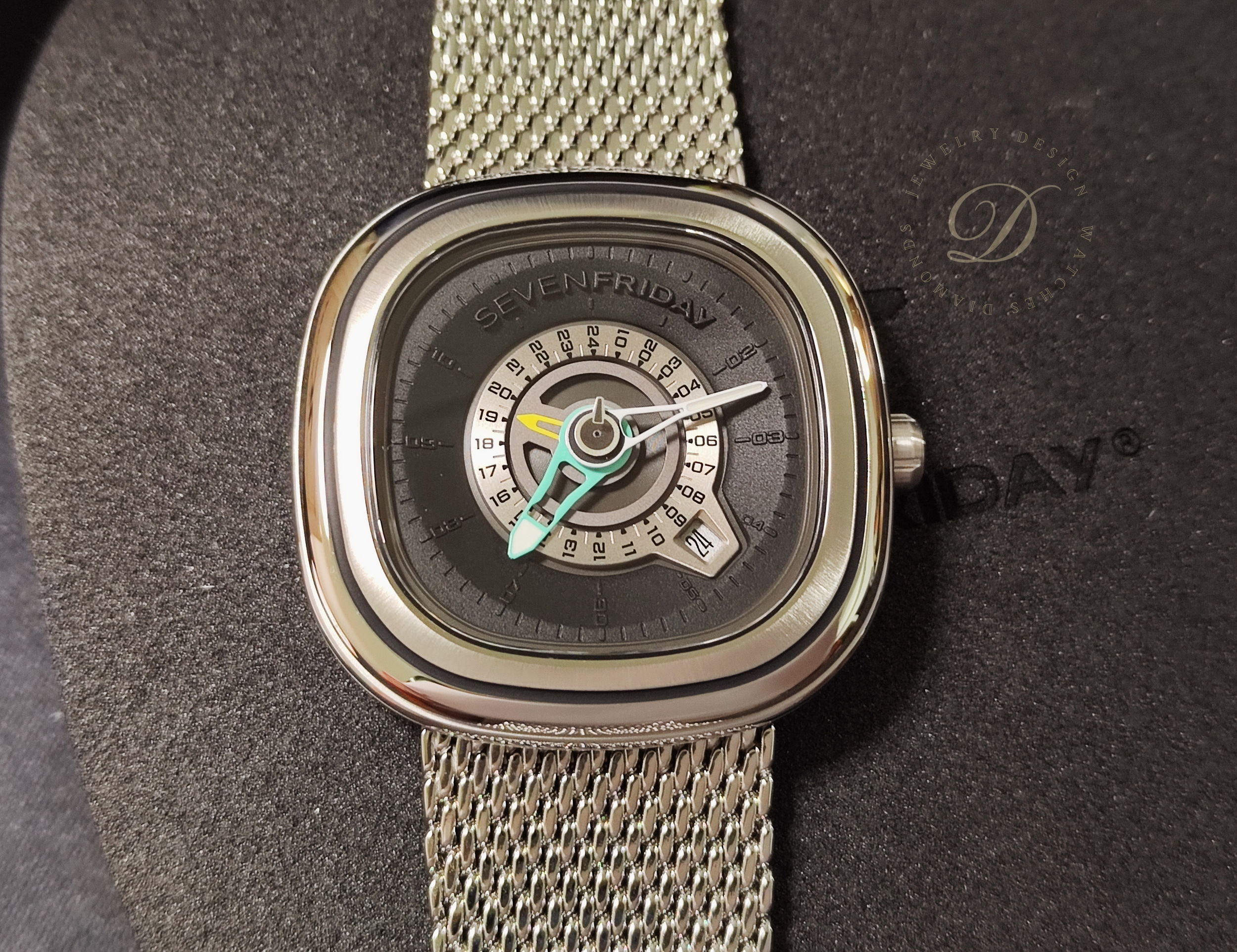 SEVENFRIDAY 全新 PG1/01M 自動上鍊 GMT 雙時區 原廠米蘭帶~原廠盒單 2025AD