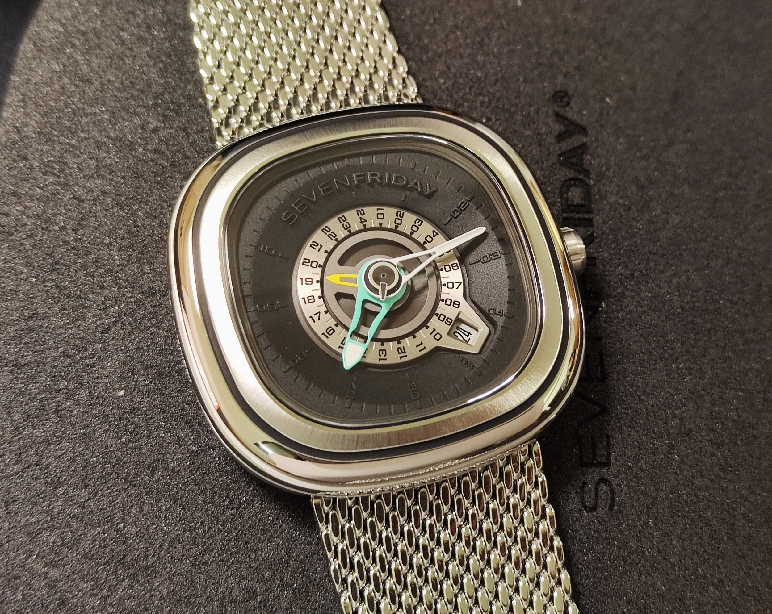 SEVENFRIDAY 全新 PG1/01M 自動上鍊 GMT 雙時區 原廠米蘭帶~原廠盒單 2025AD 4