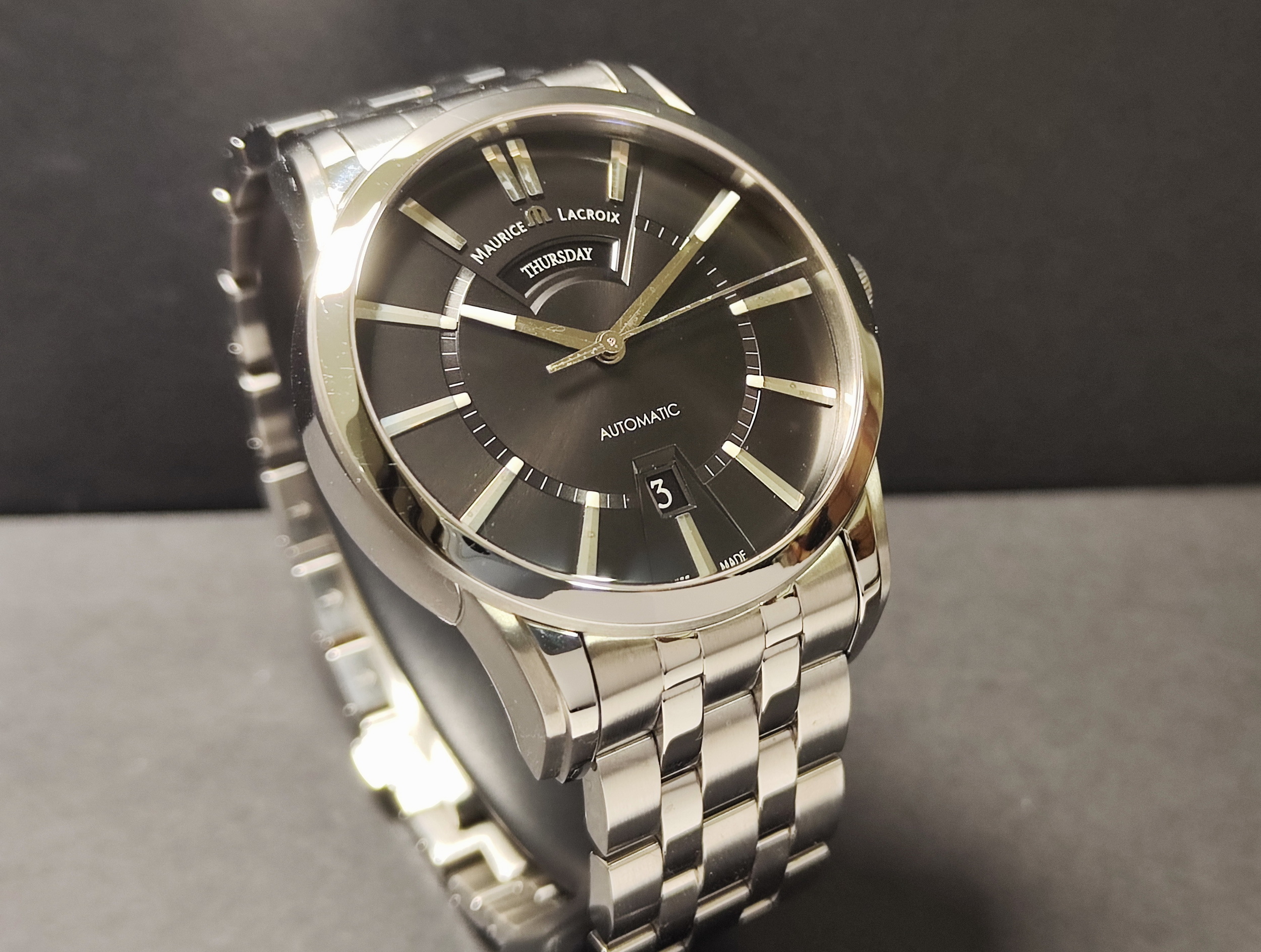 艾美 奔濤系列 黑色面盤 錶徑40mm 自動上鍊 原廠鋼帶 PT6158~原廠盒裝 2