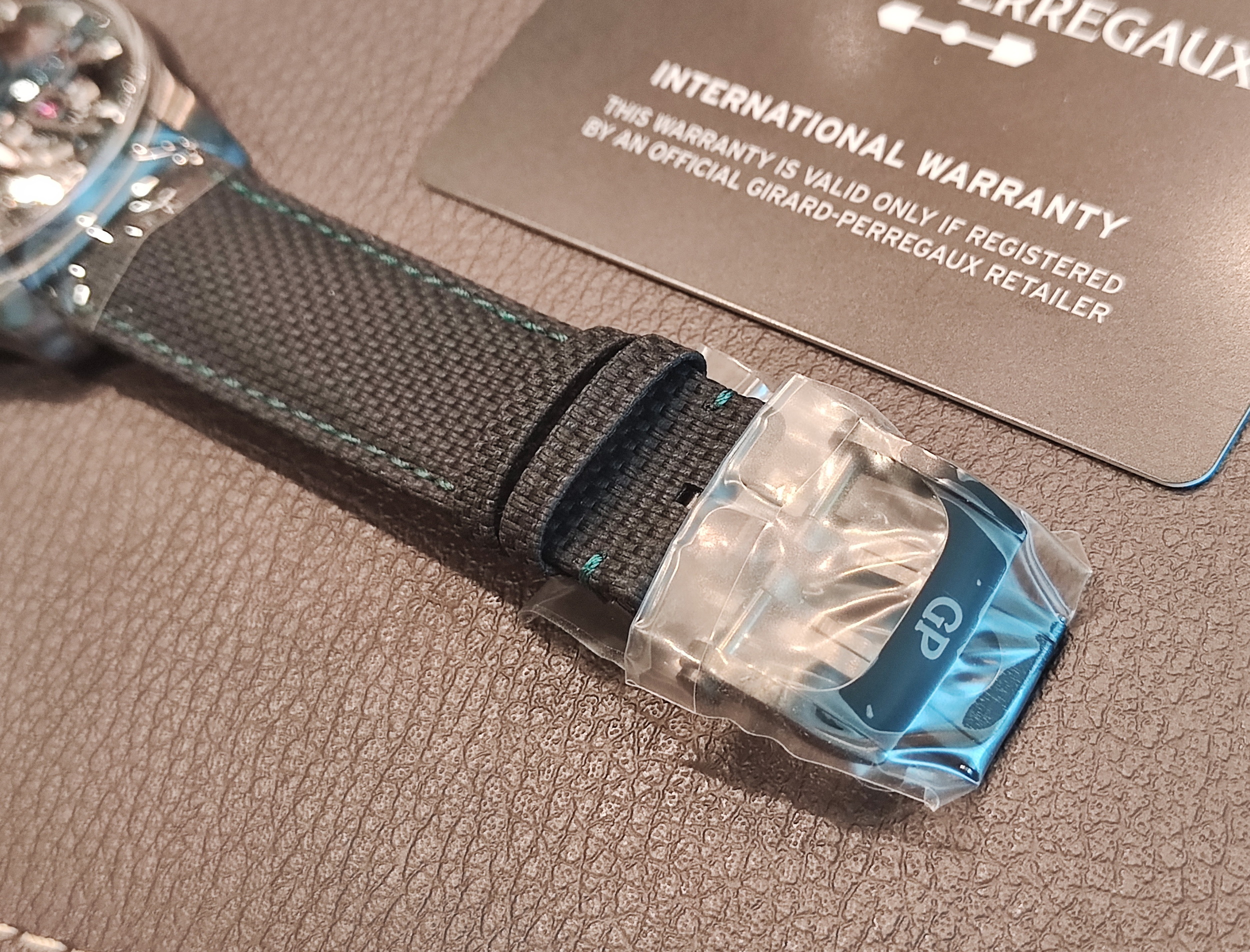 芝柏 GP 全新 Aston Martin 雙飛橋 聯名款 鈦金屬 大錶徑45mm 自動上鍊 鏤空面盤 全球限量~原廠盒單 金橋系列 8